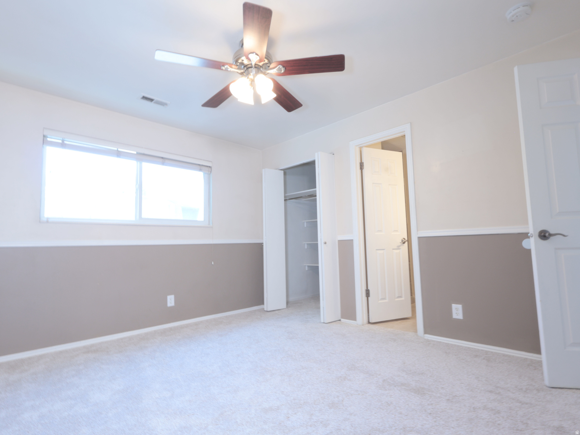 WILLOWBROOK - Residential