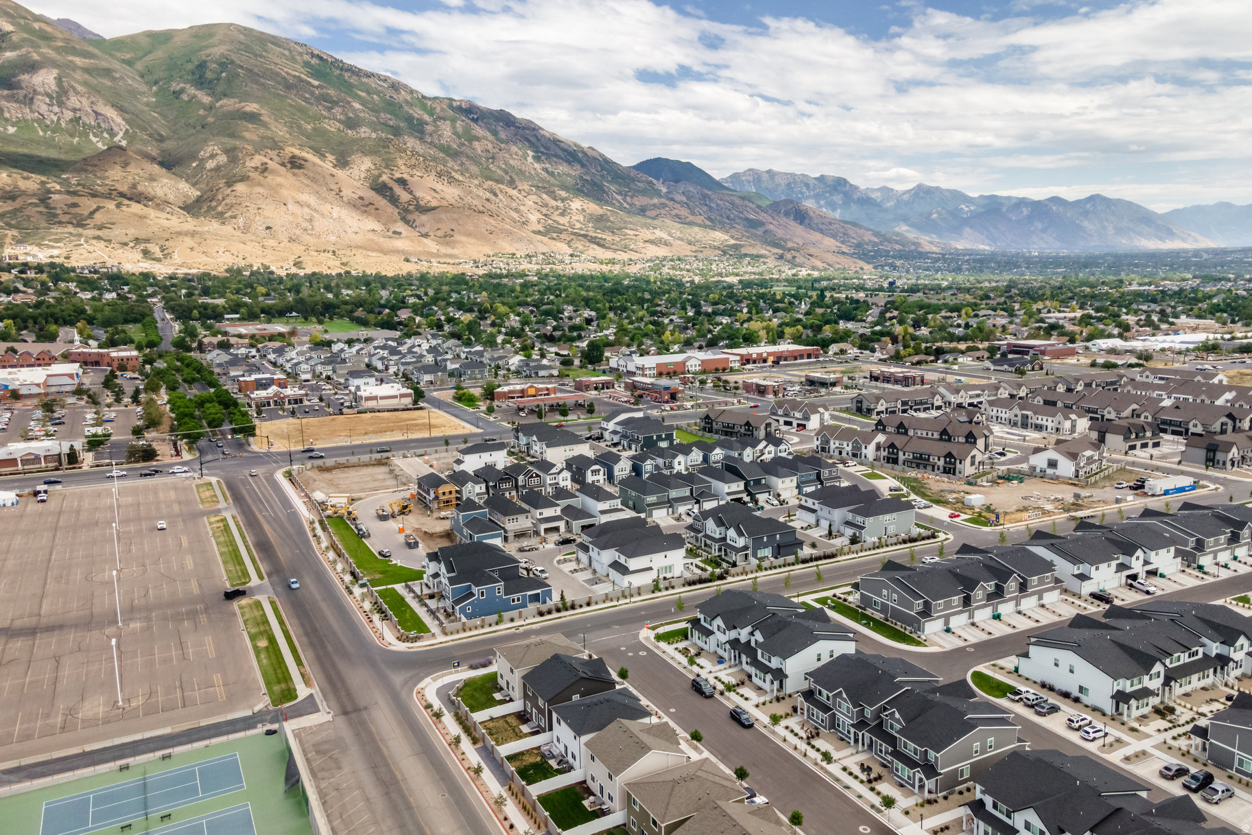 RIDGEVIEW - Residential