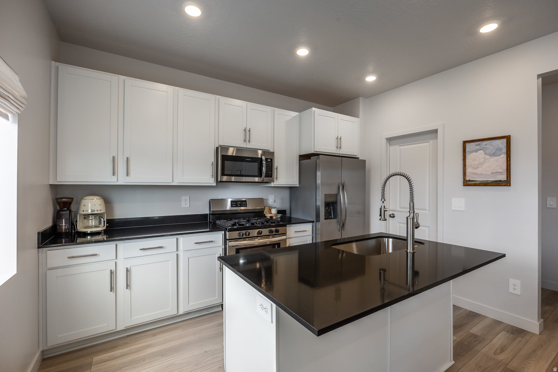 RIDGEVIEW - Residential