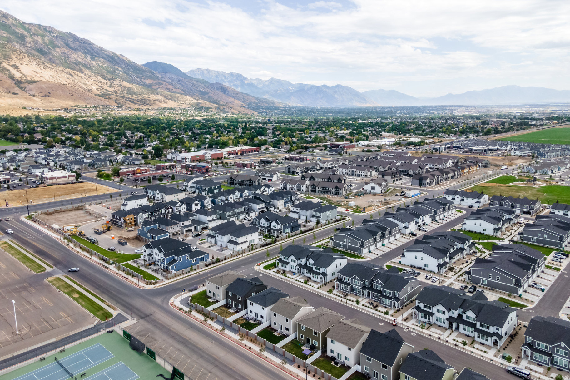 RIDGEVIEW - Residential