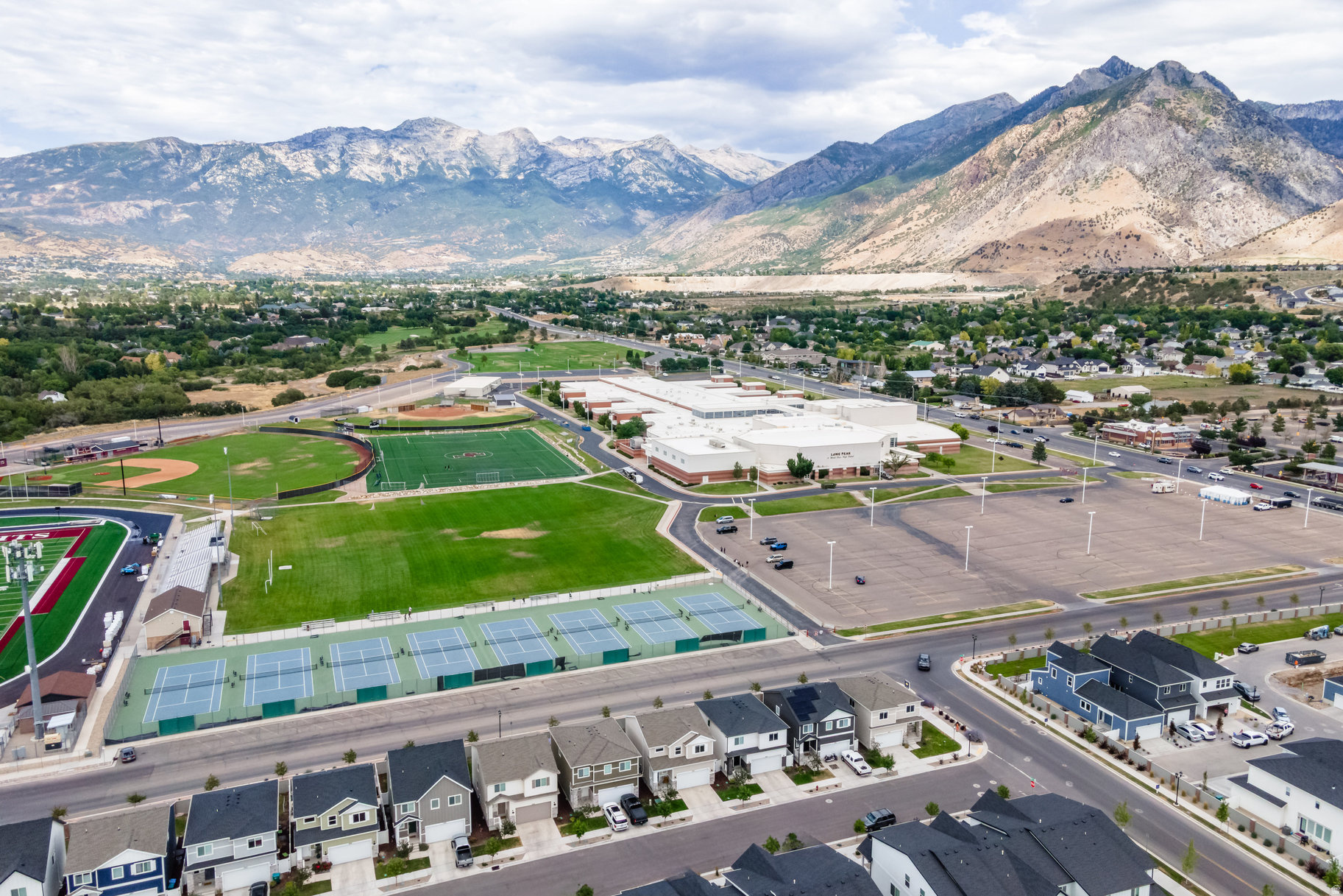 RIDGEVIEW - Residential