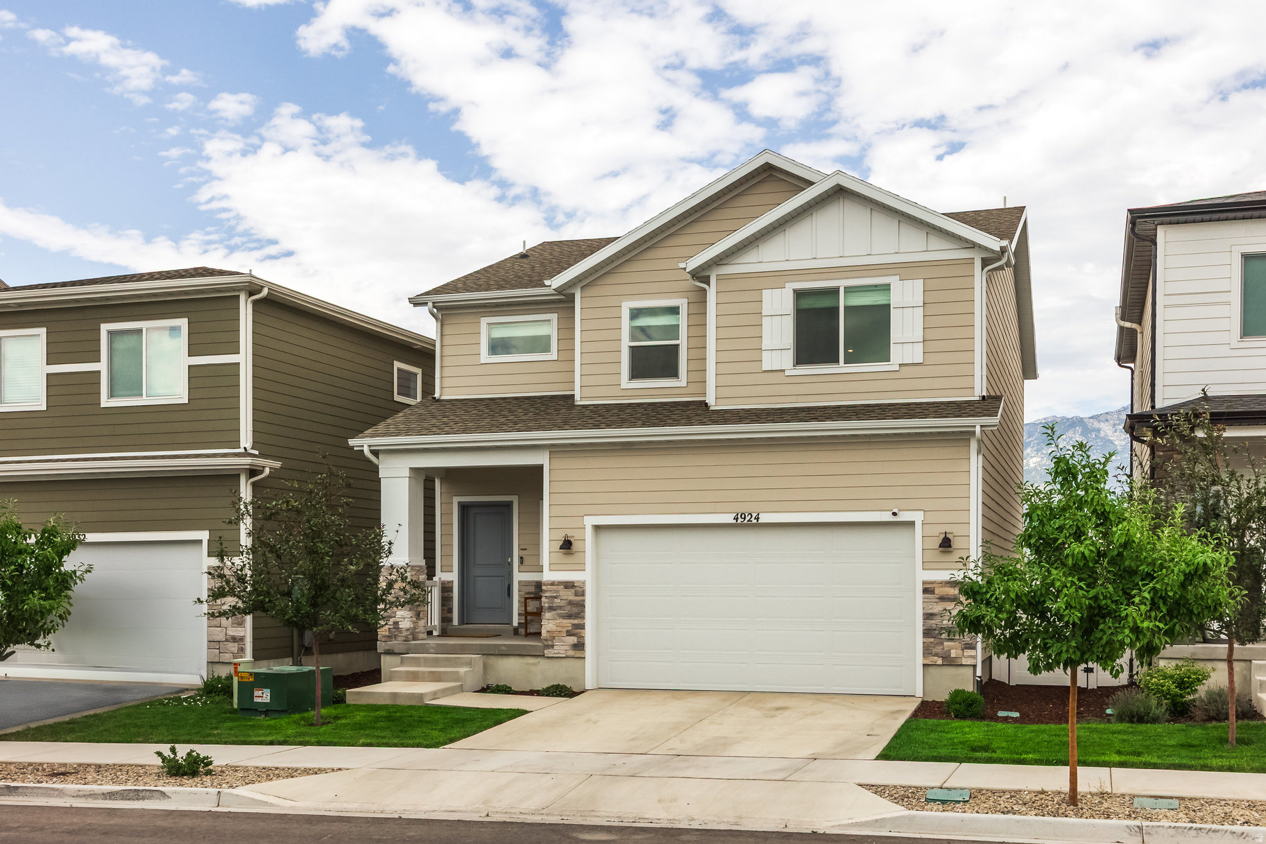 RIDGEVIEW - Residential
