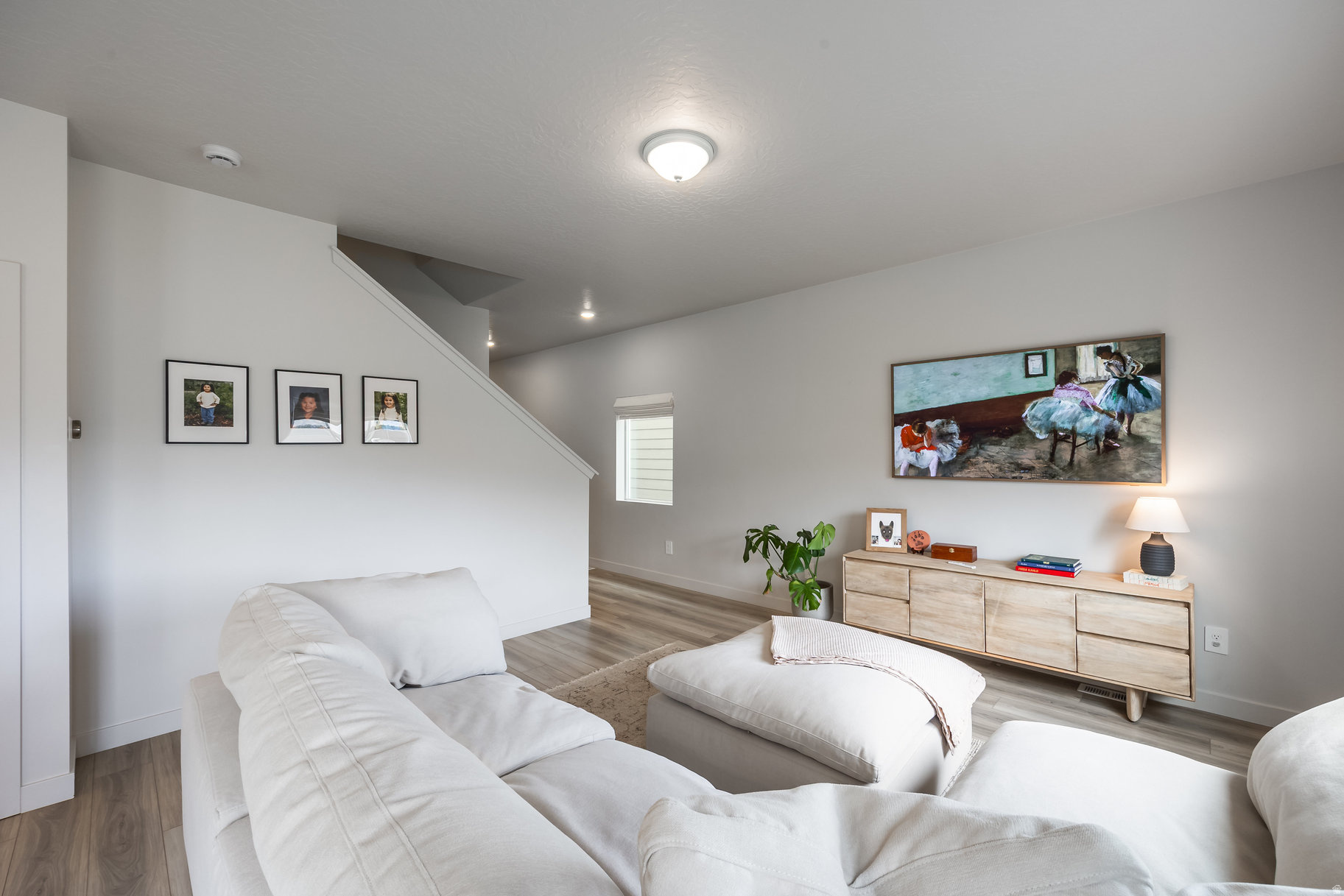 RIDGEVIEW - Residential