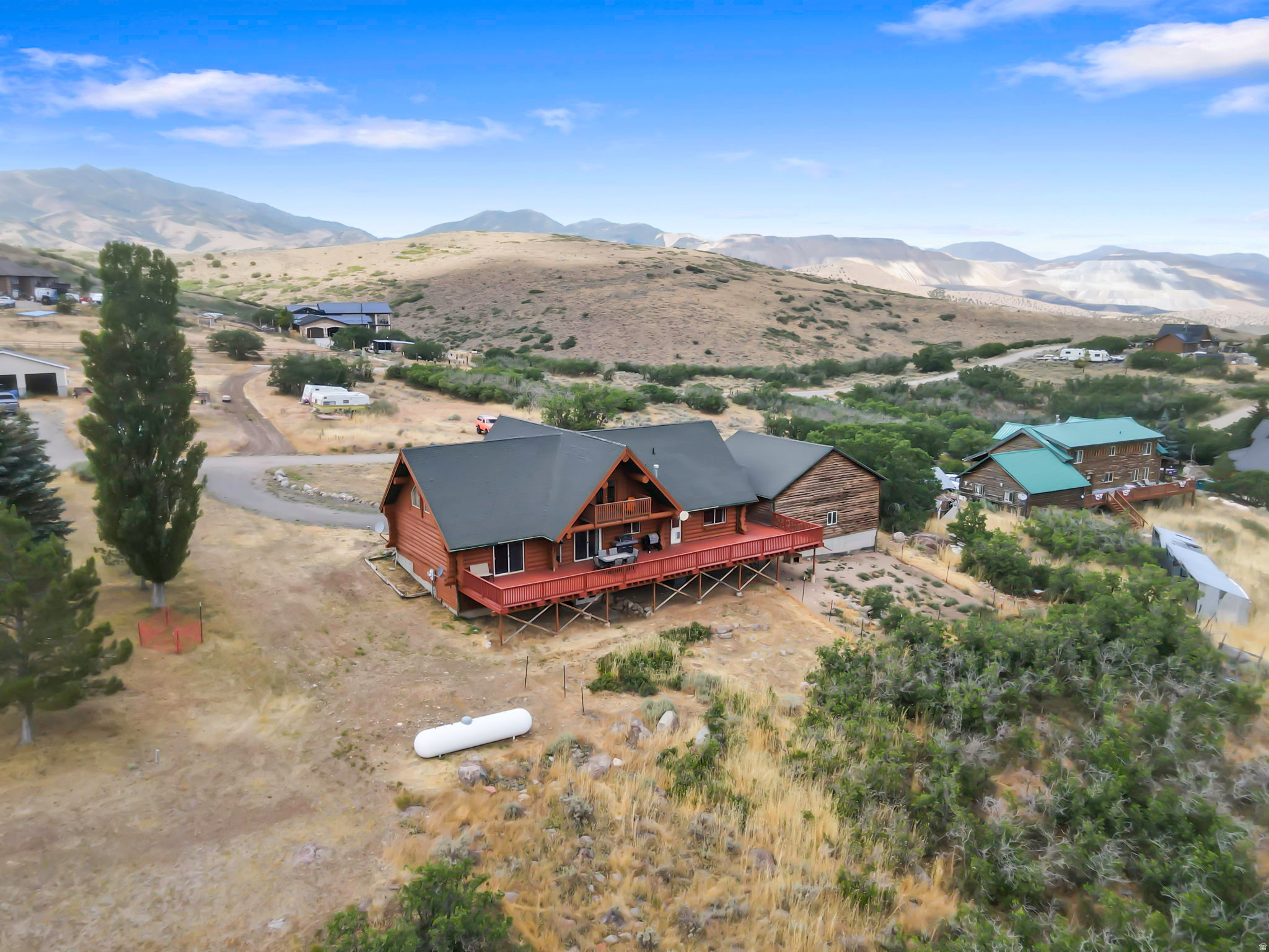 HI-COUNTRY ESTATES II - Residential