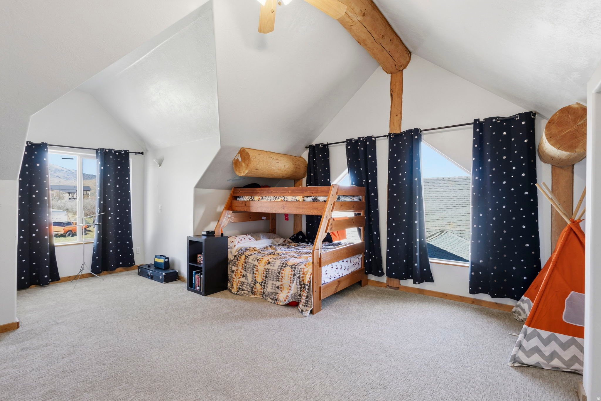 HI-COUNTRY ESTATES II - Residential