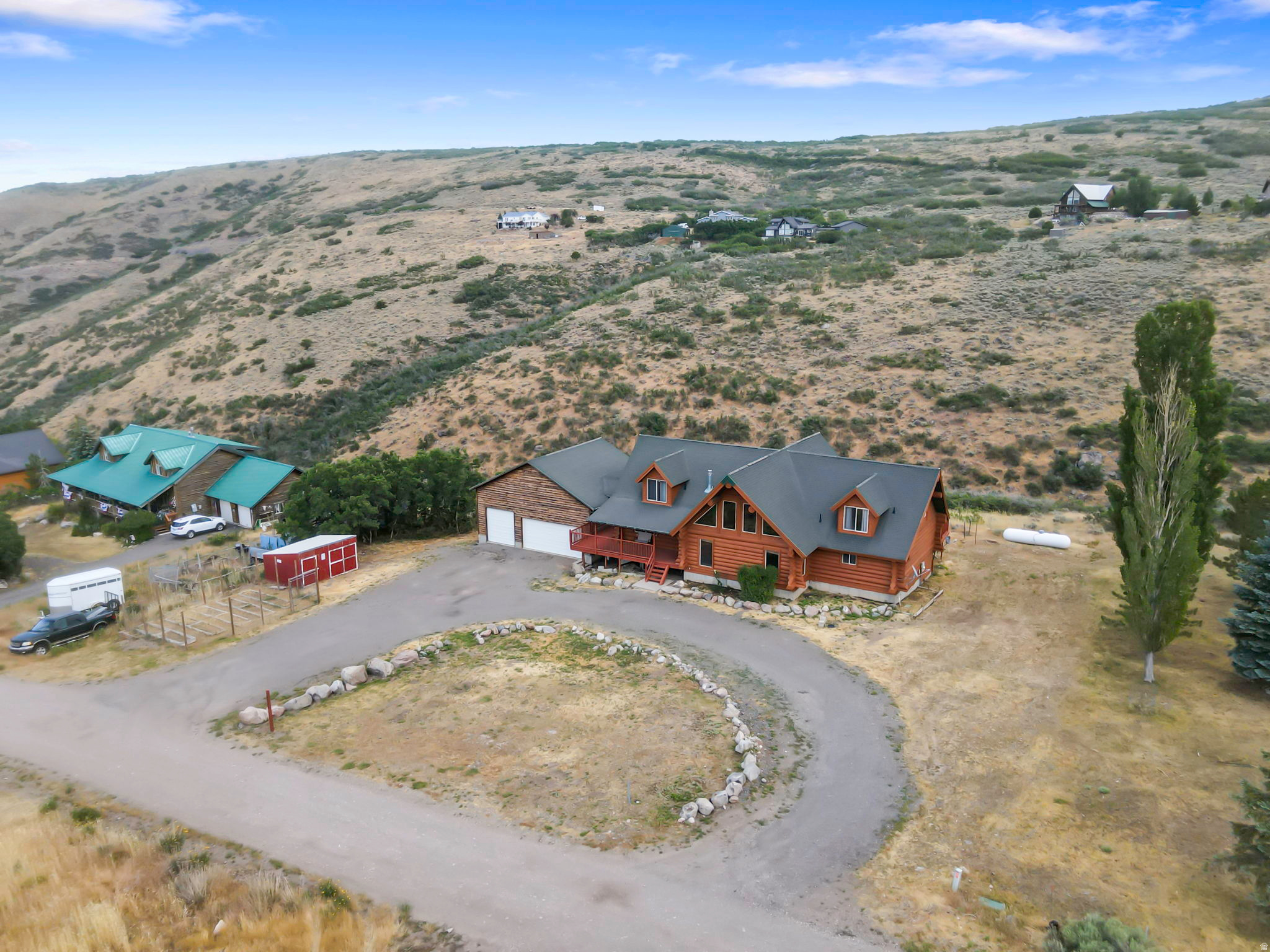 HI-COUNTRY ESTATES II - Residential