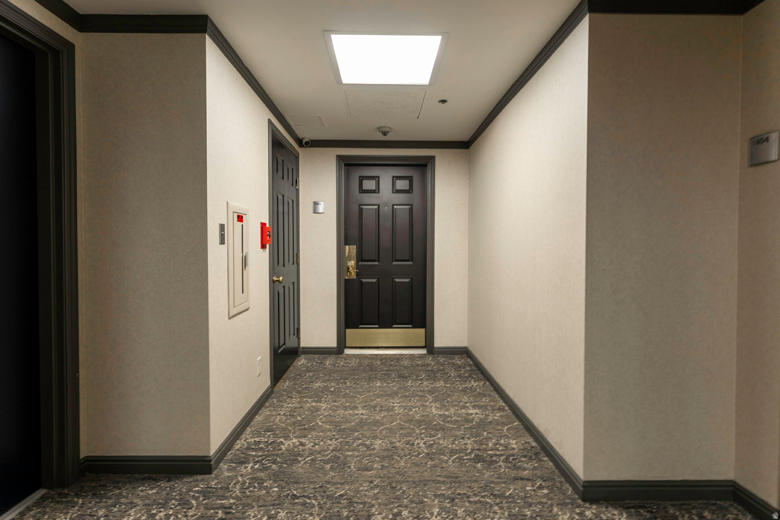 AMERICAN TOWERS - Residential