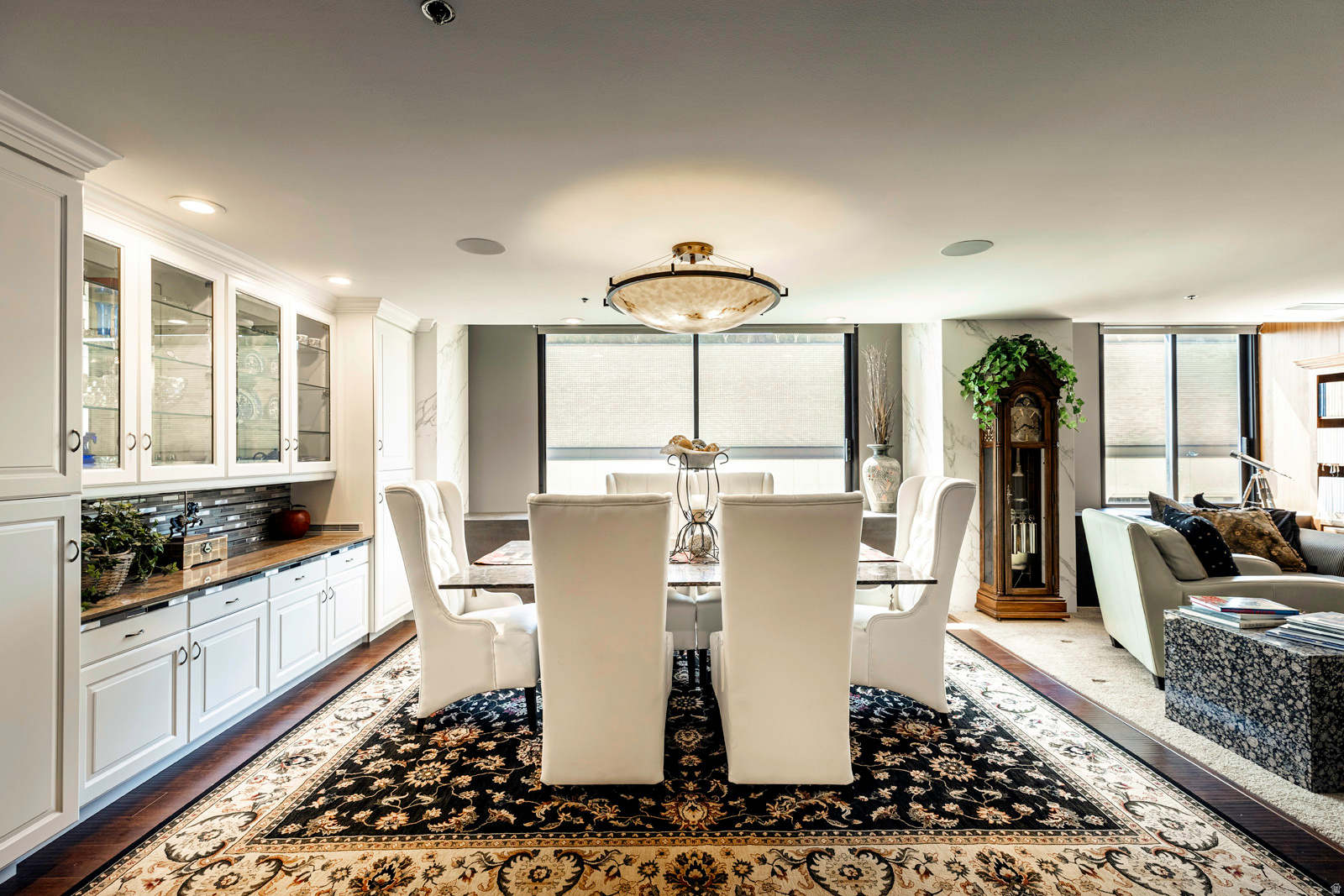 AMERICAN TOWERS - Residential