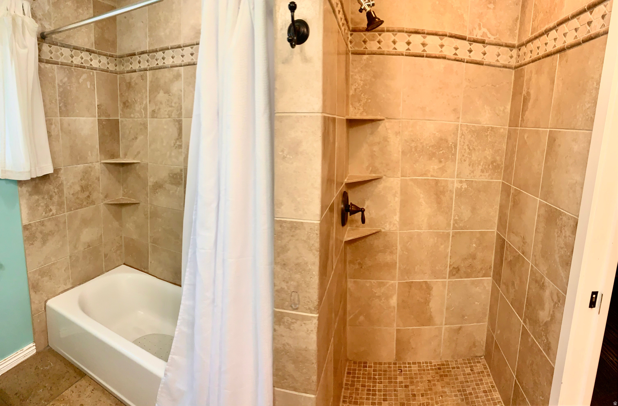 COOLIDGE PLACE - Residential
