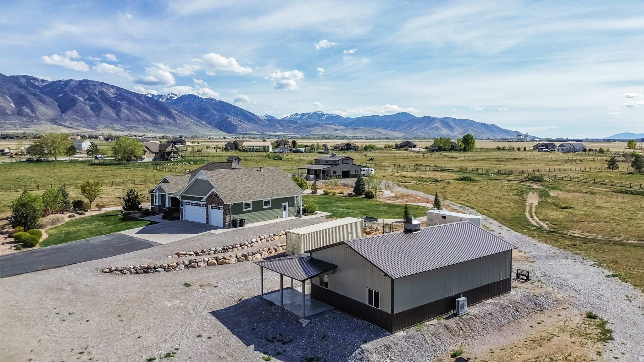 BROOKFIELD ESTATES - Residential