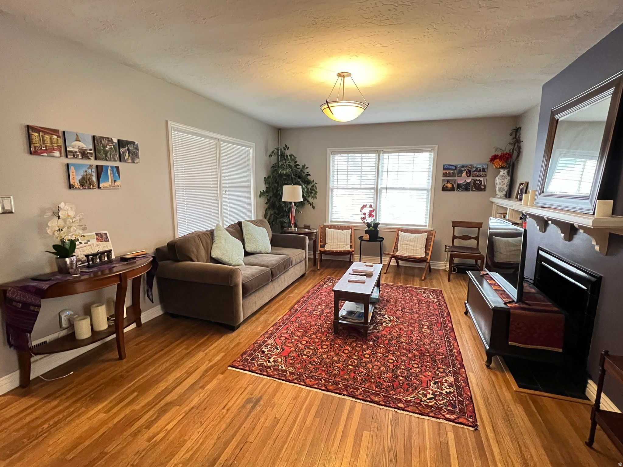 COUNTRY CLUB HEIGHTS - Residential