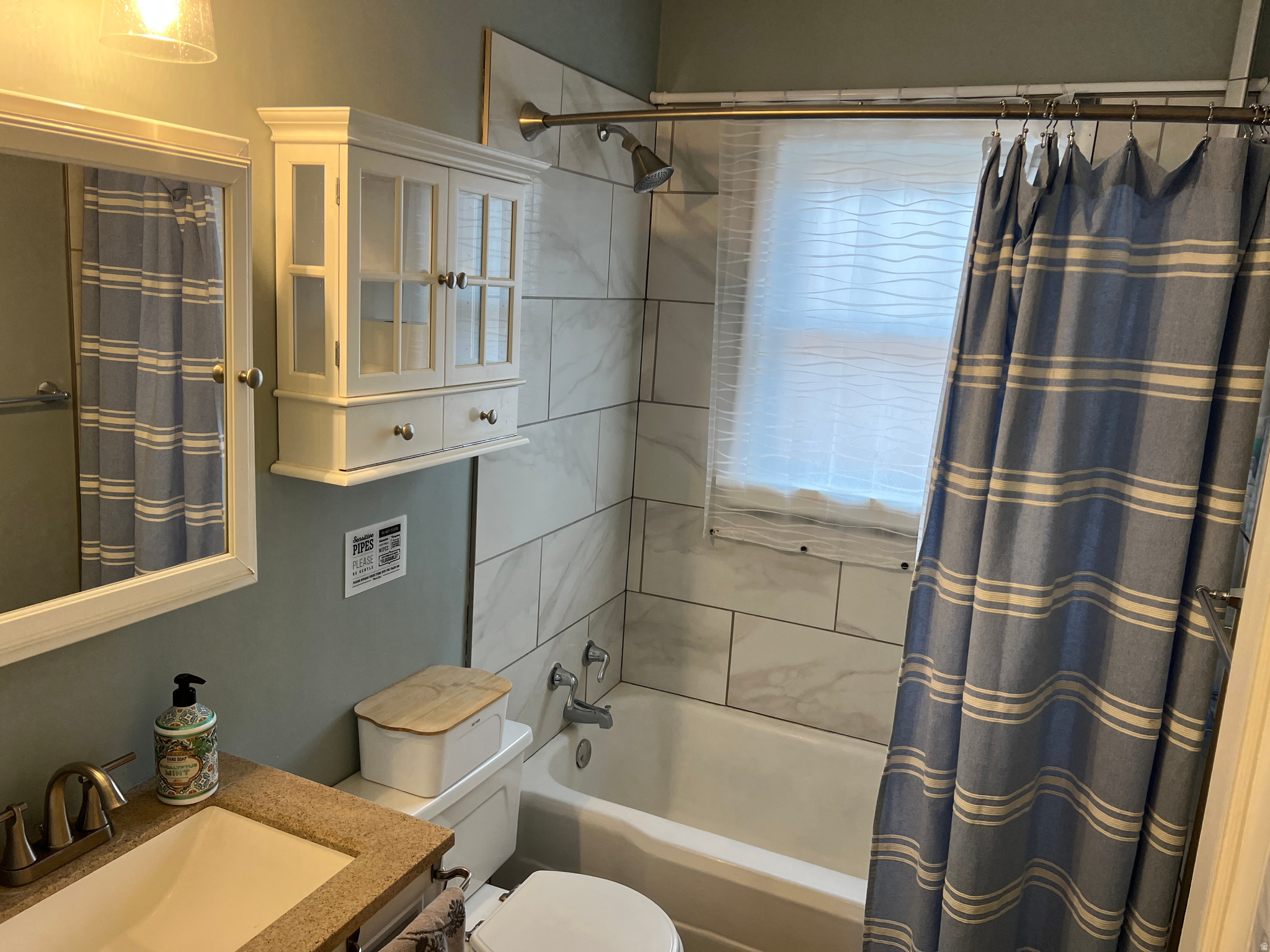 COUNTRY CLUB HEIGHTS - Residential