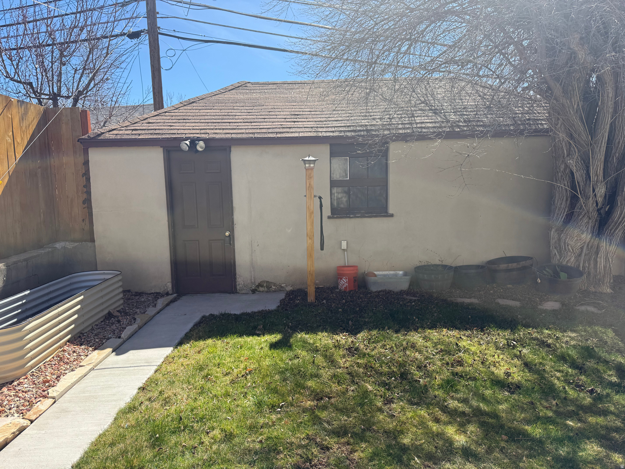 COUNTRY CLUB HEIGHTS - Residential