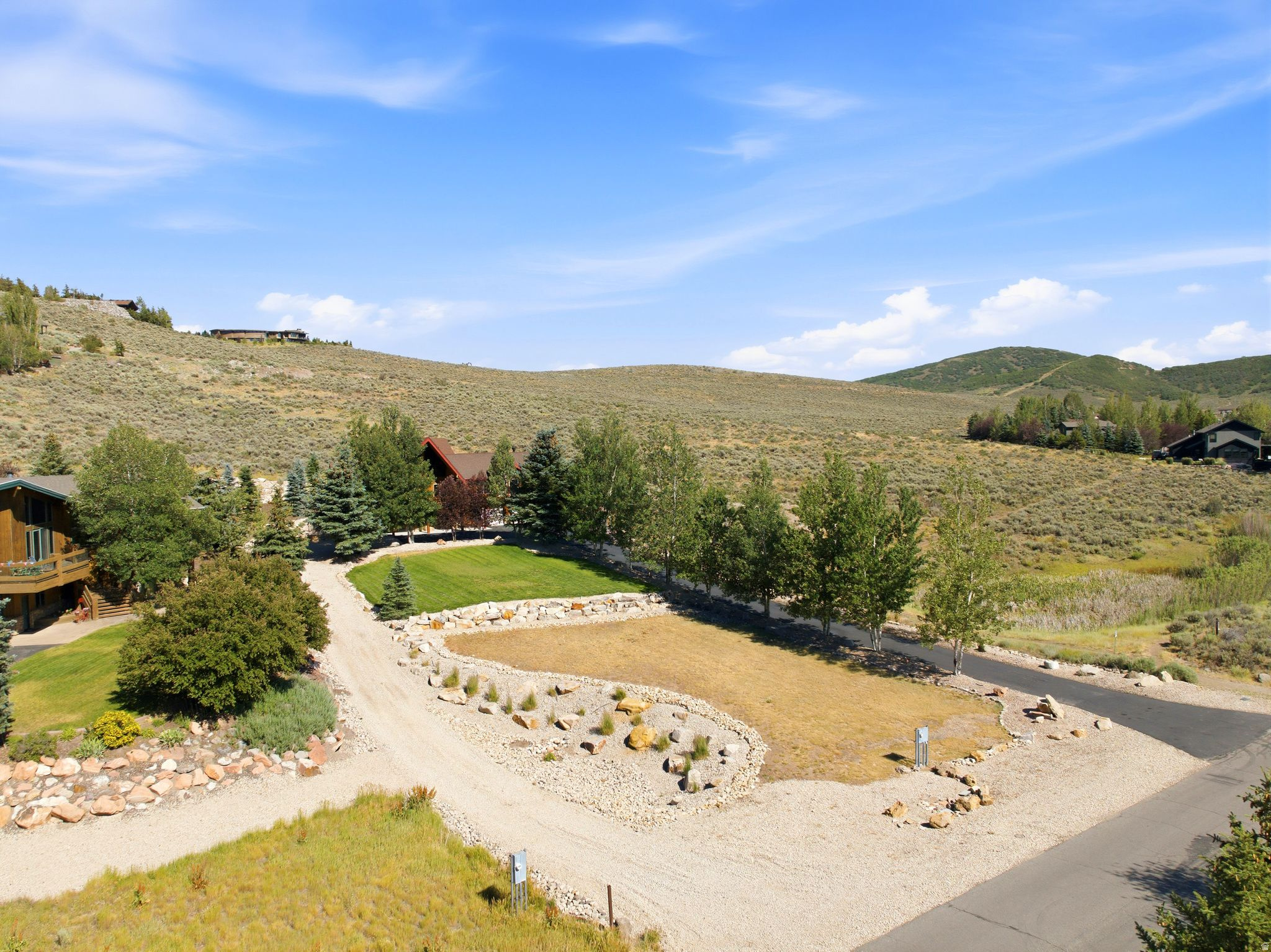 HIGHLAND ESTATES - Residential