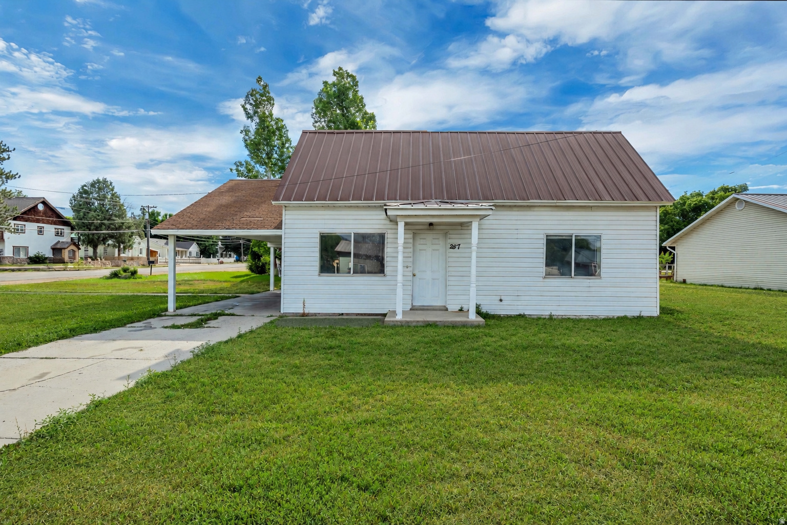 Excellent opportunity for first-time homebuyers, investors, or anyone looking to add value in the heart of Heber City! This charming 2-bedroom, 1-bath home offers incredible potential with a flexible floor plan. Two spacious upstairs rooms provide the opportunity to create additional bedrooms by adding closets (subject to local requirements), while the partial unfinished basement is ideal for a home gym, media room, playroom, or extra storage.  Situated on a desirable corner lot, this property offers room to grow. Whether you envision expanding the home, adding a garage, or enhancing the outdoor living space, the possibilities are endless. Single-family homes at this price point are becoming increasingly rare in Heber City, making this a unique opportunity to build equity in one of Utah's most sought-after mountain communities.  Conveniently located just minutes from shopping, dining, schools, and endless year-round recreation, you'll enjoy easy access to world-class skiing, hiking, fishing, golfing, and more. Don't miss your chance to own a home with exceptional potential in a rapidly growing and highly desirable community. Schedule your private showing today!   Buyer and buyer agent to verify all information.