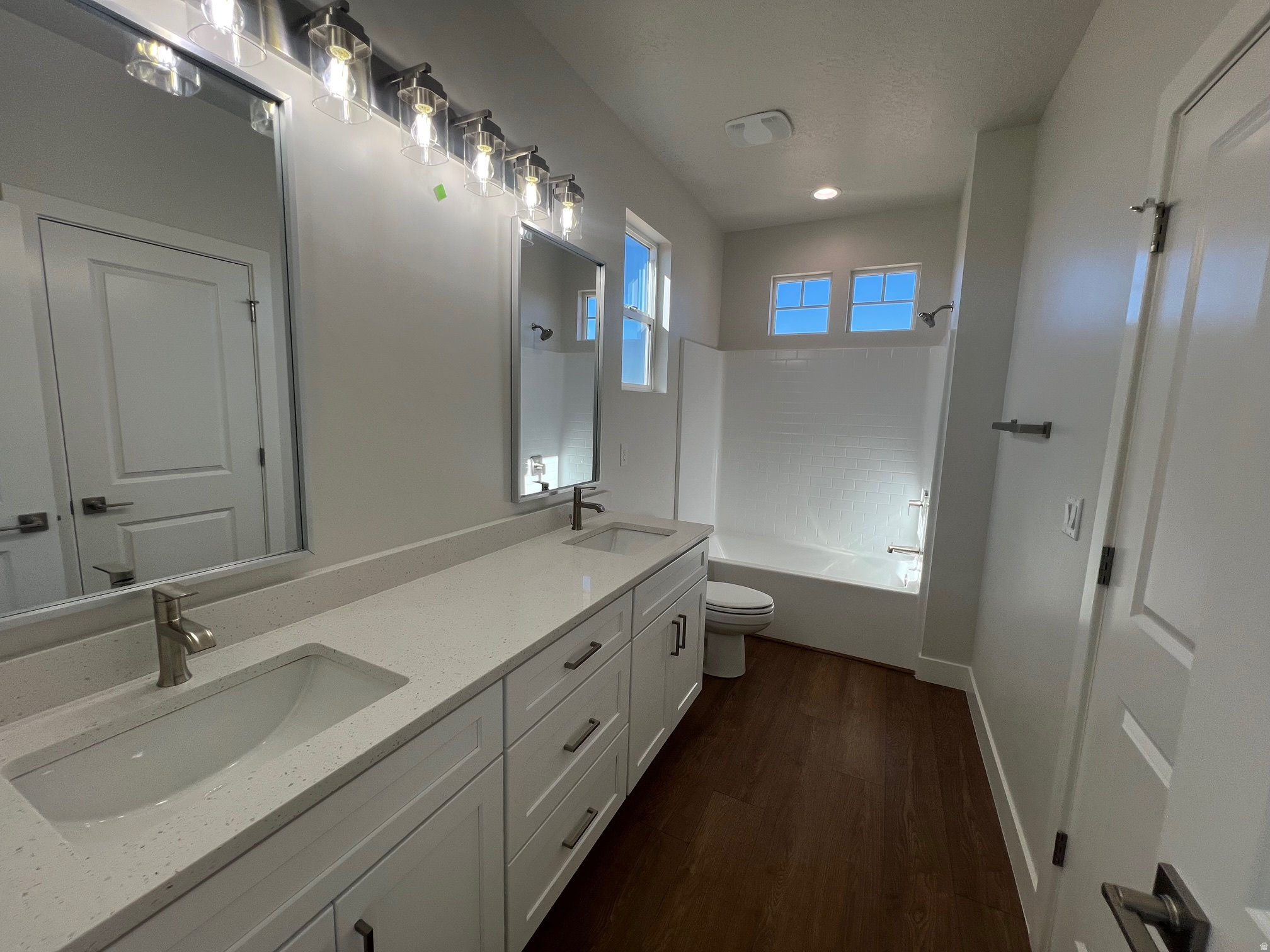 CREEKSIDE SUBDIVISION - Residential