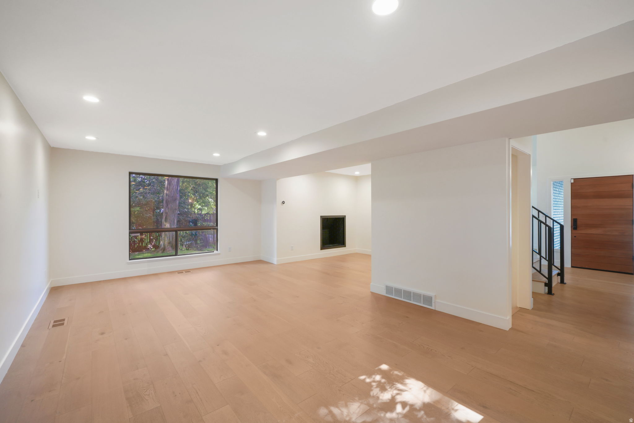 HEATHER CIRCLE - Residential