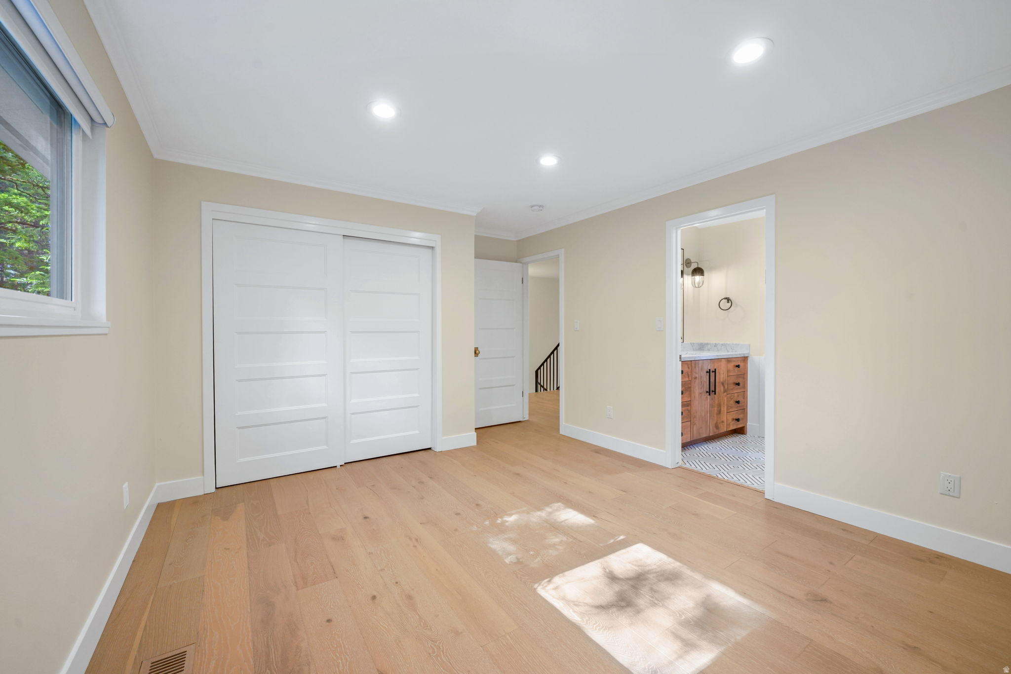 HEATHER CIRCLE - Residential