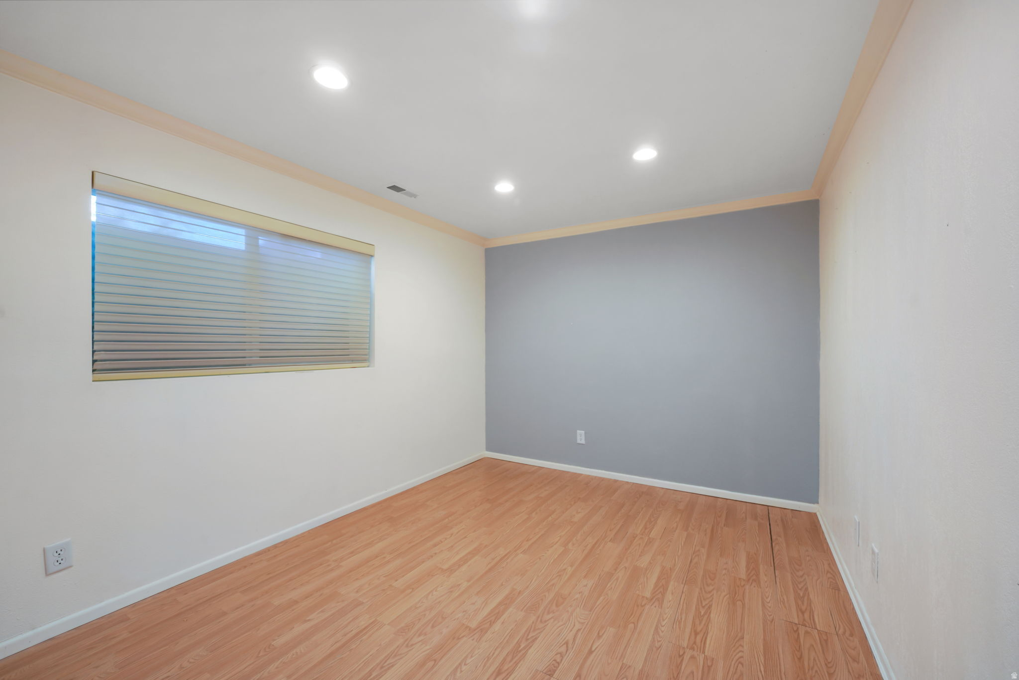 HEATHER CIRCLE - Residential