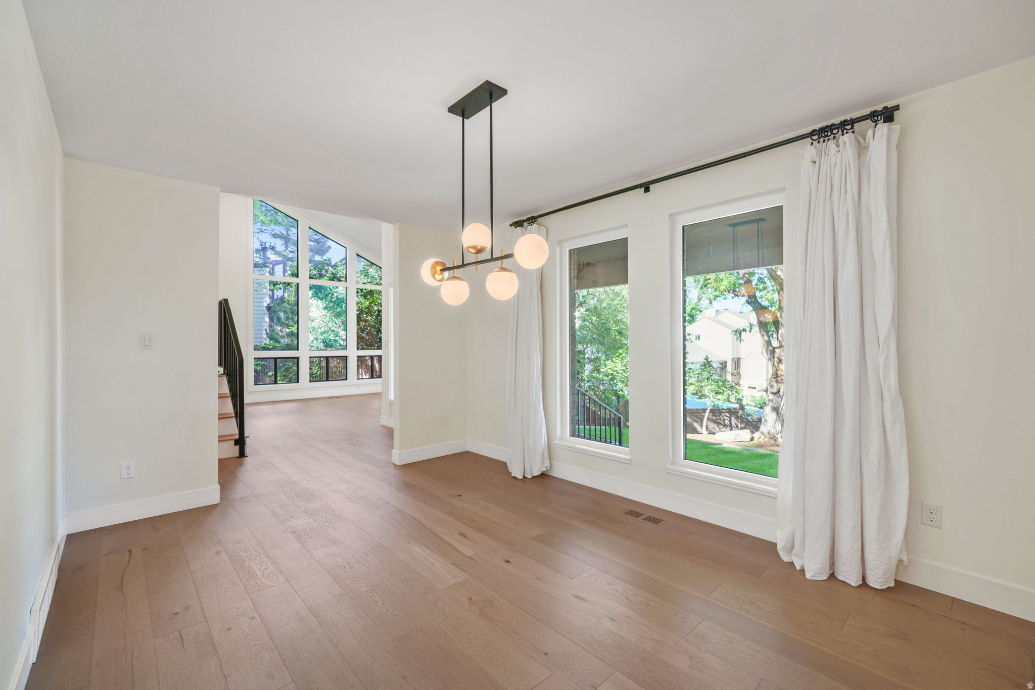 HEATHER CIRCLE - Residential
