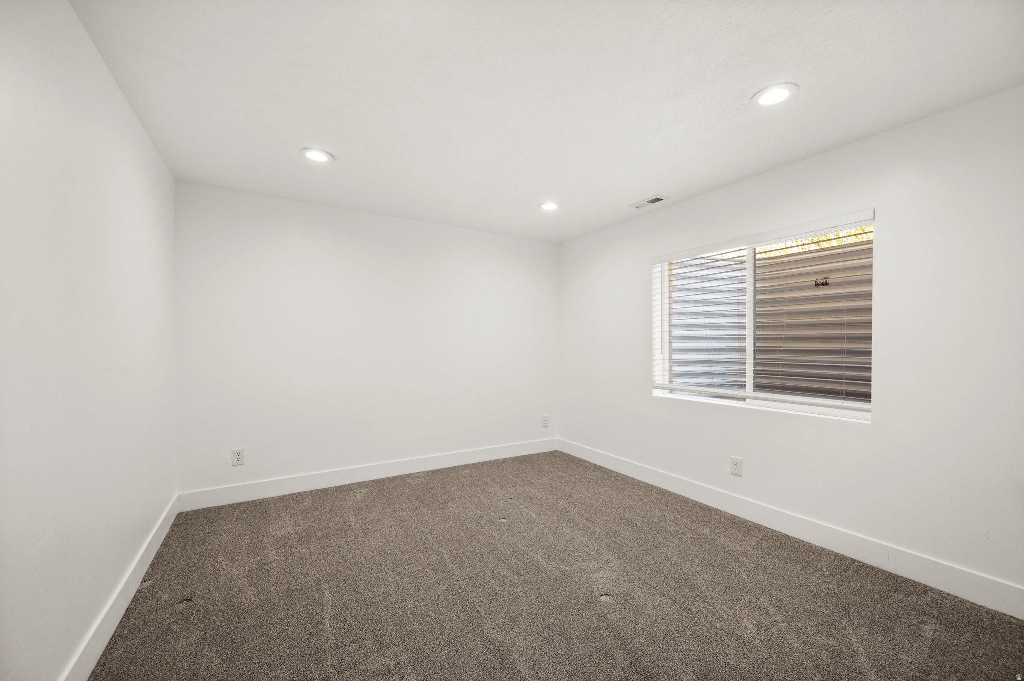 EAGLE CREST NO 1 AT - Residential