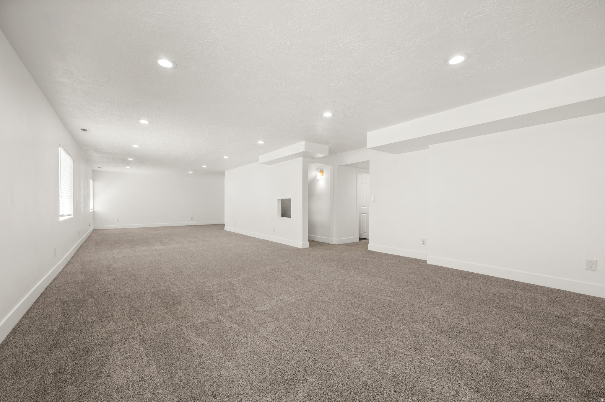 EAGLE CREST NO 1 AT - Residential