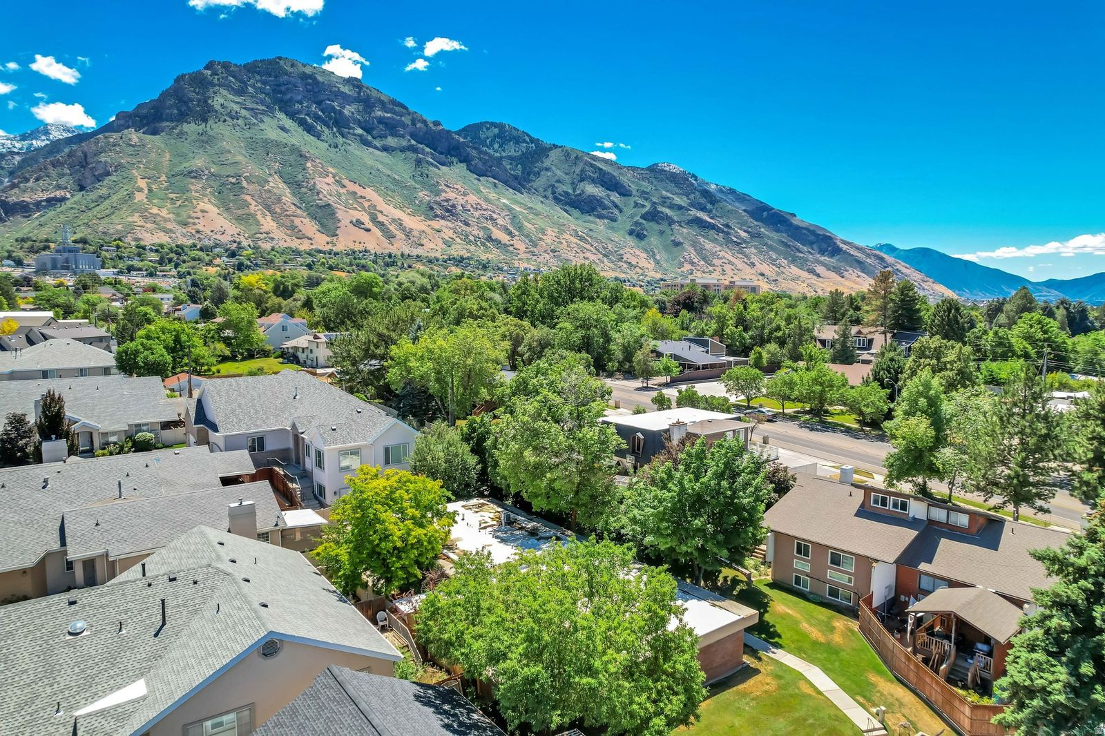ROCK CANYON - Residential