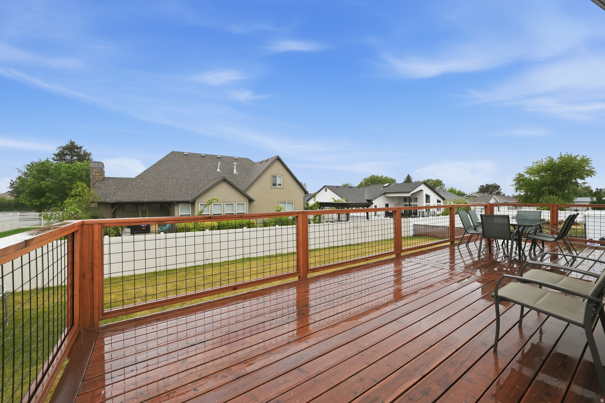 ALPINE COUNTRY - Residential