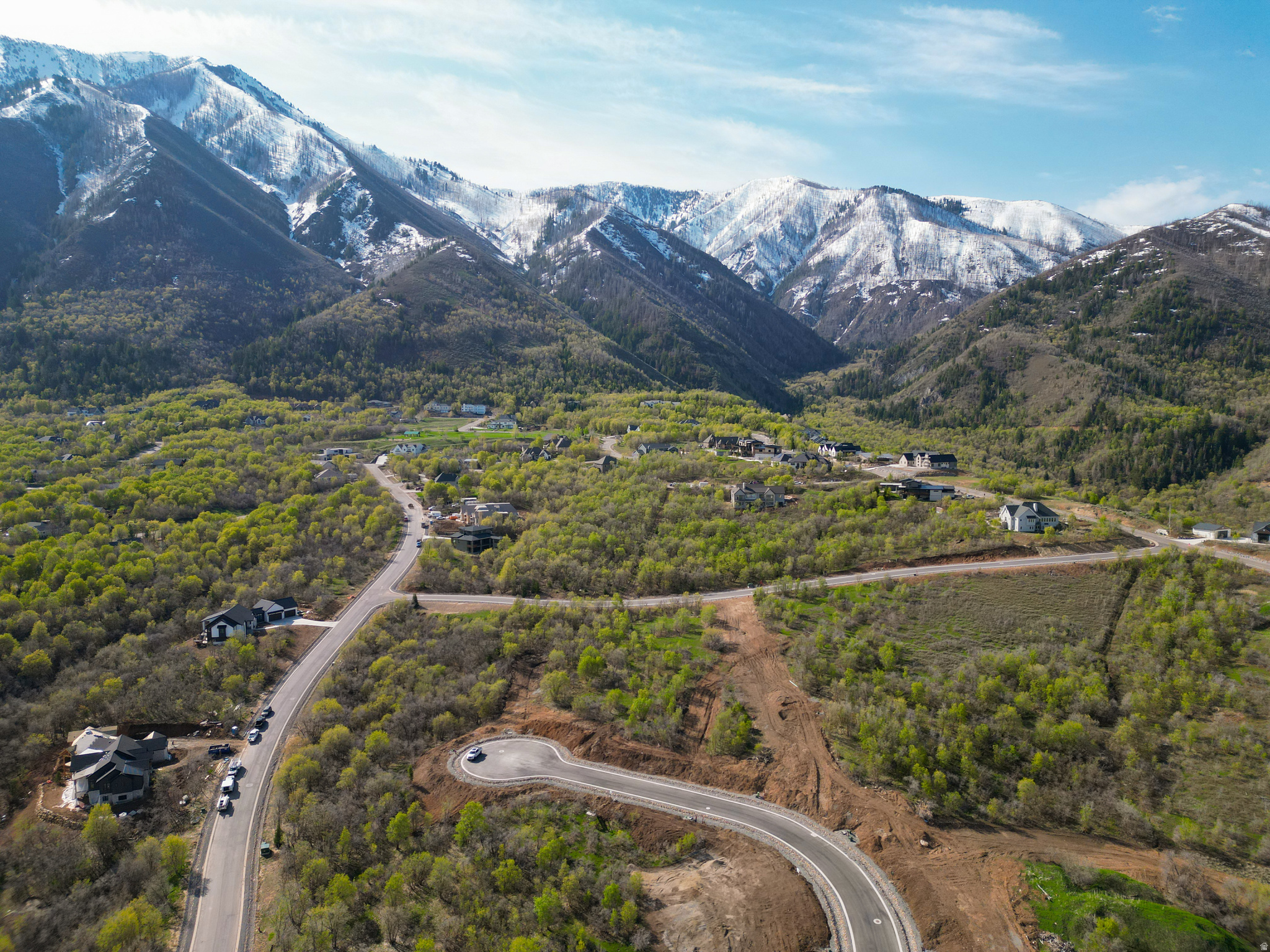 WOODLAND HILLS - Land