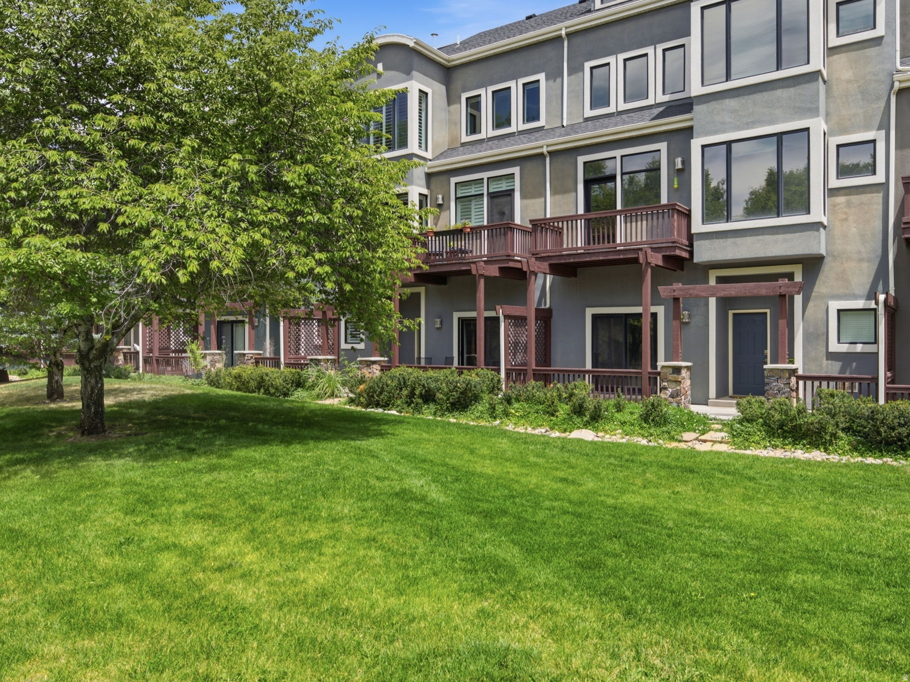 VILLAGE @ RIVERWOODS - Residential