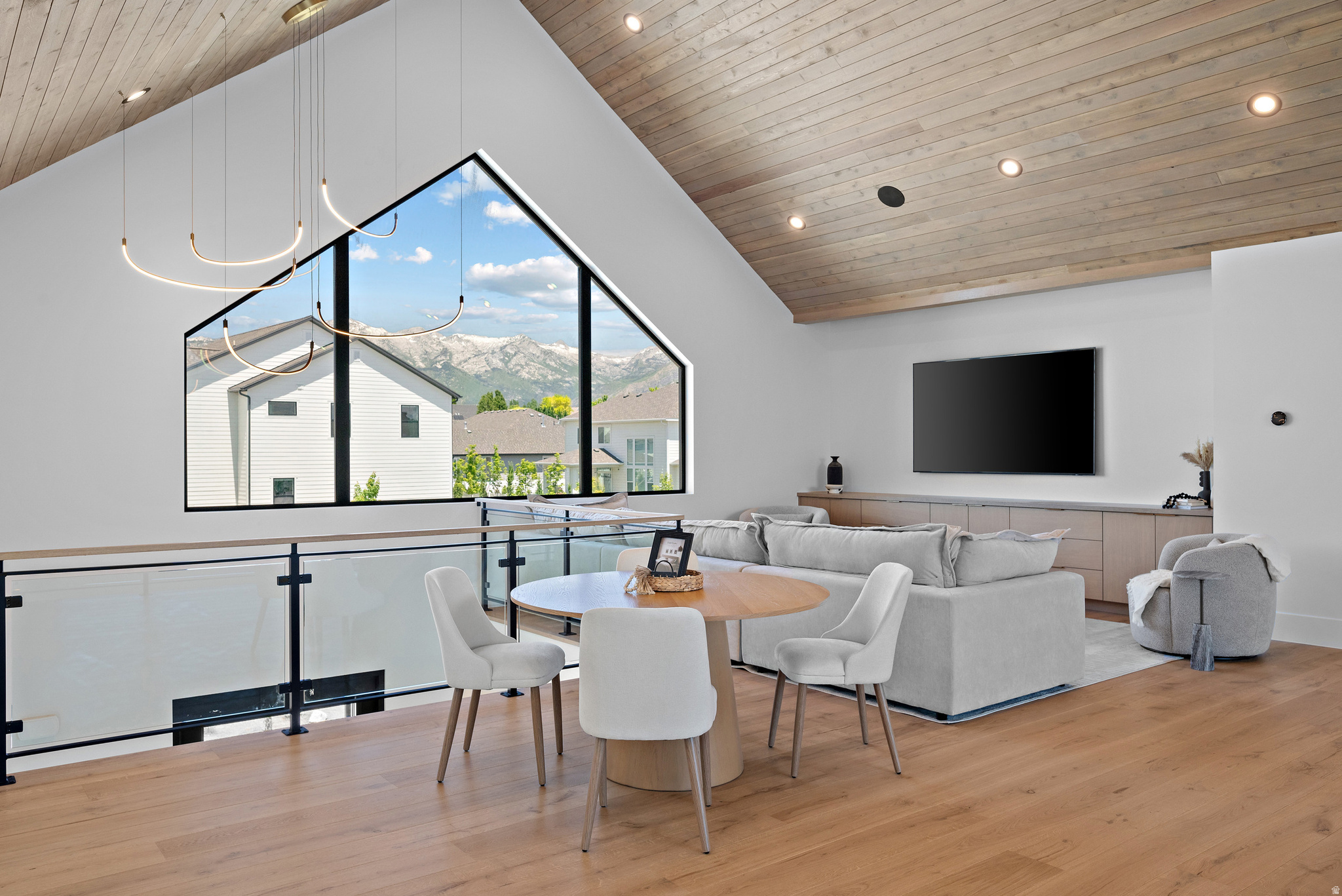 GREENWOOD CREEK - Residential
