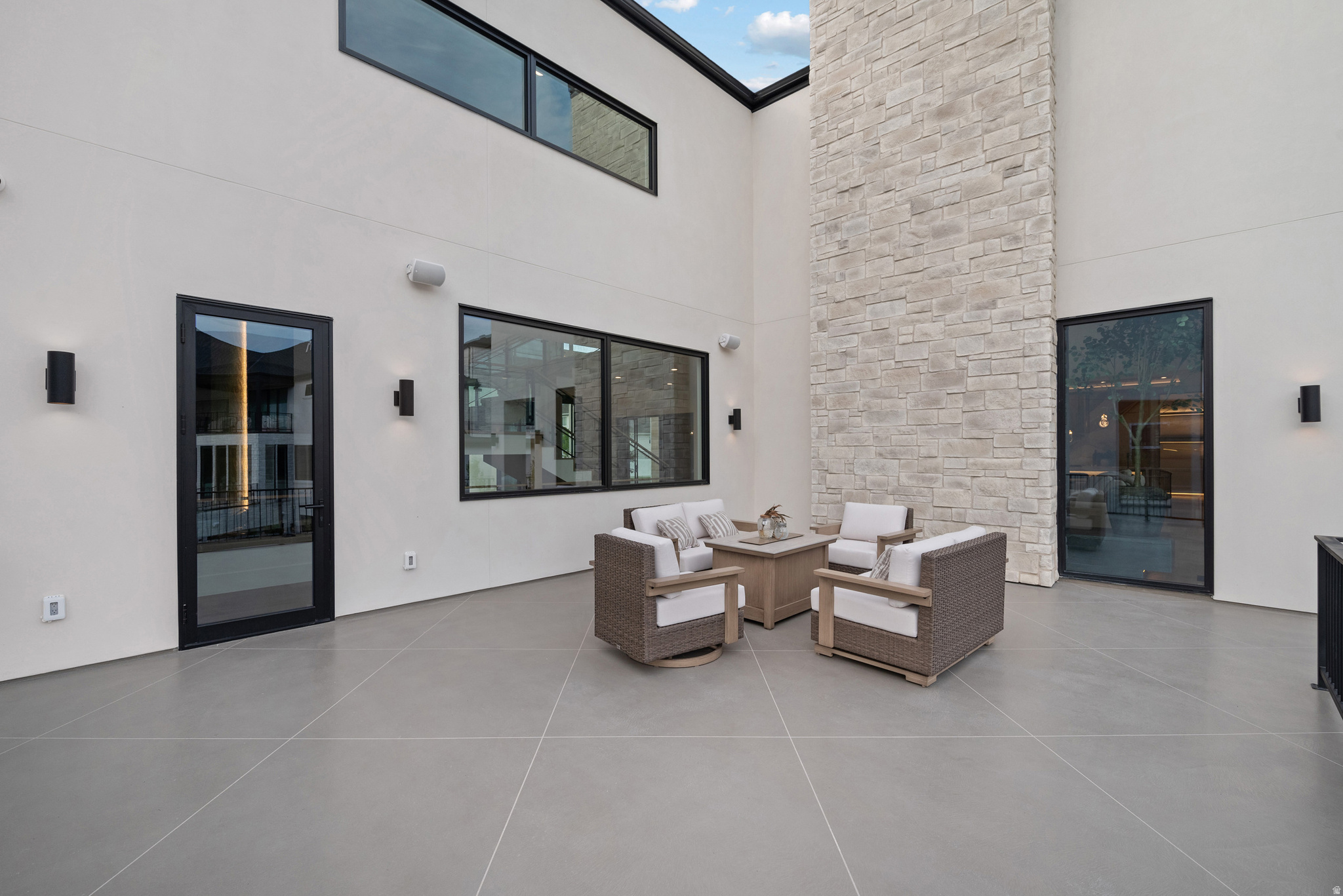 GREENWOOD CREEK - Residential