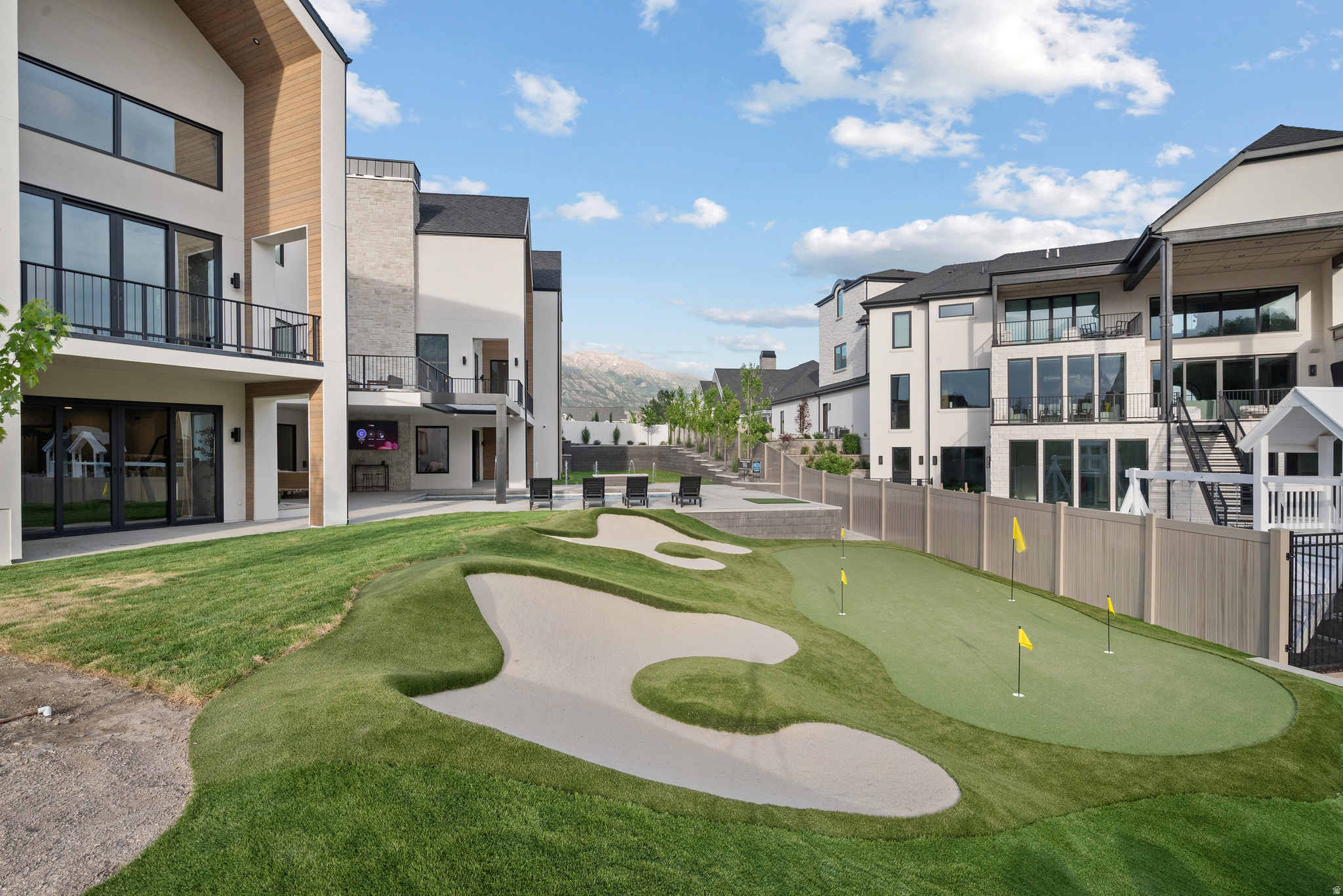 GREENWOOD CREEK - Residential