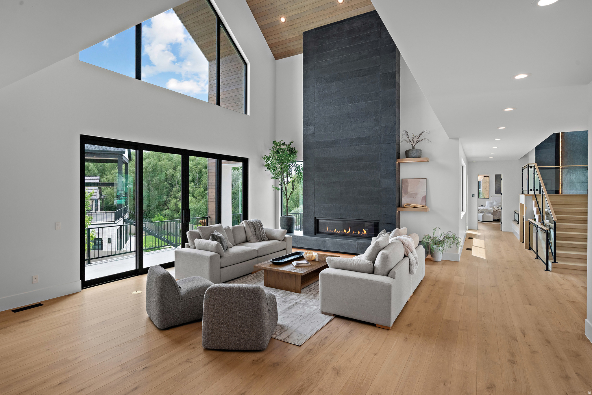 GREENWOOD CREEK - Residential