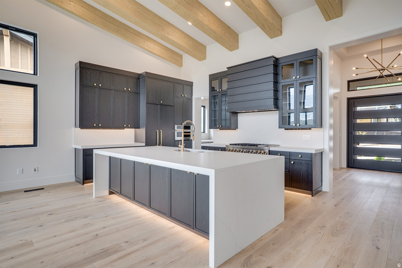 AMANTI LAGO - Residential