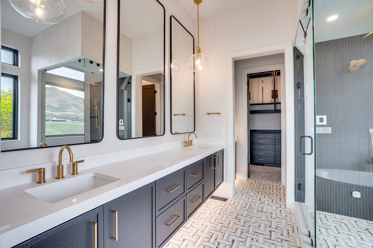AMANTI LAGO - Residential