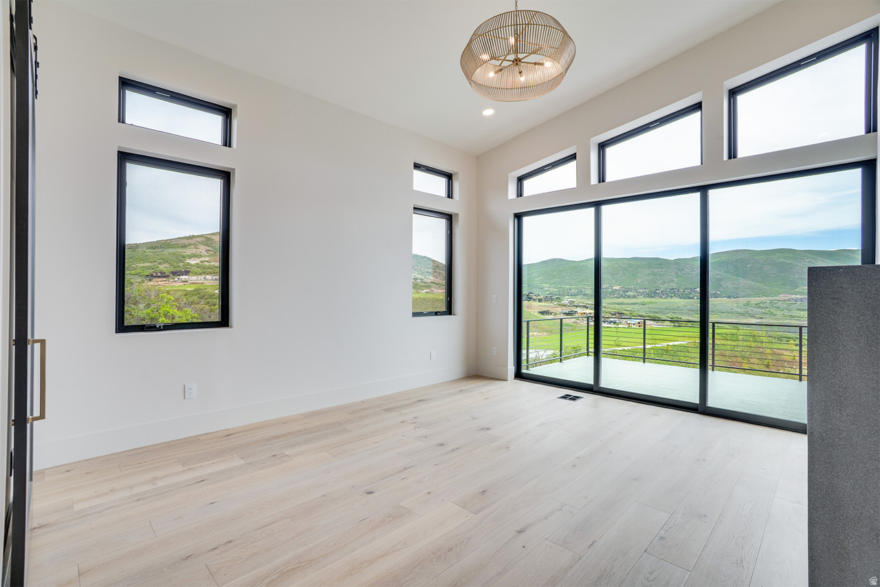 AMANTI LAGO - Residential