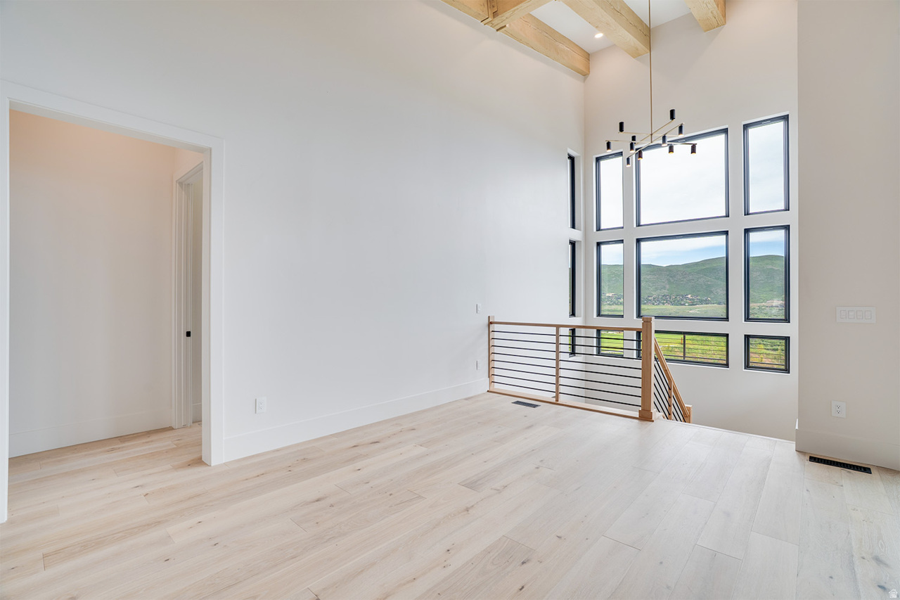 AMANTI LAGO - Residential