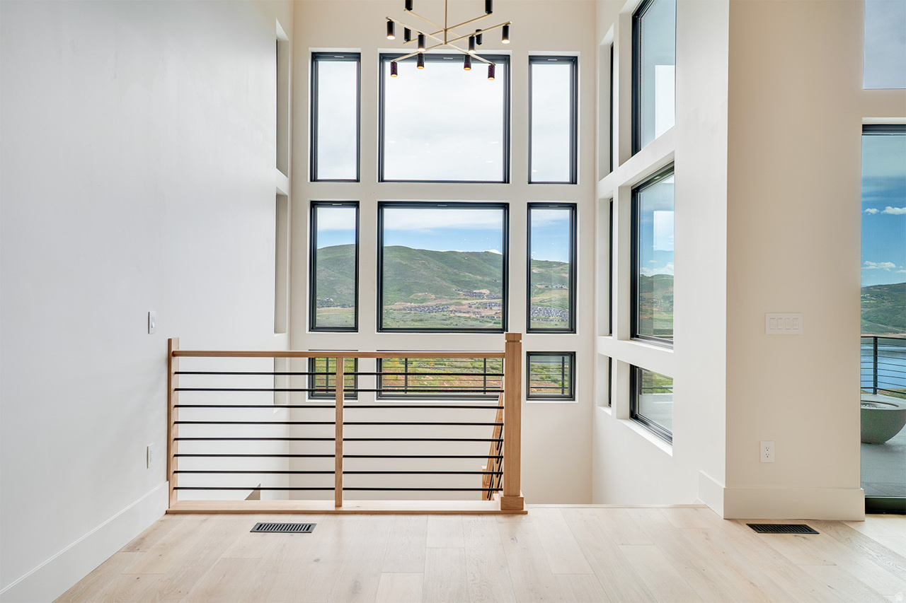 AMANTI LAGO - Residential