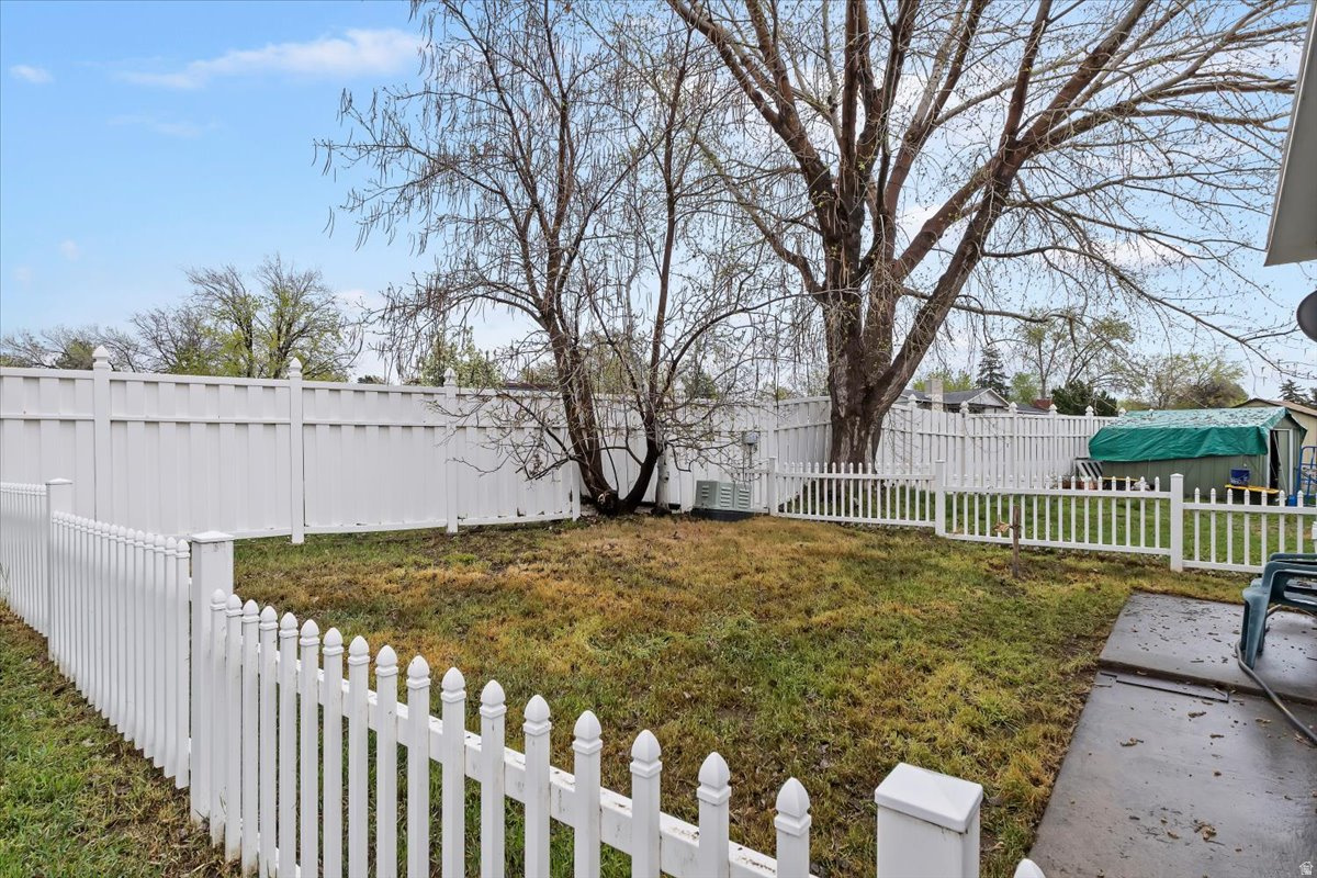 COTTONWOOD COVES - Residential