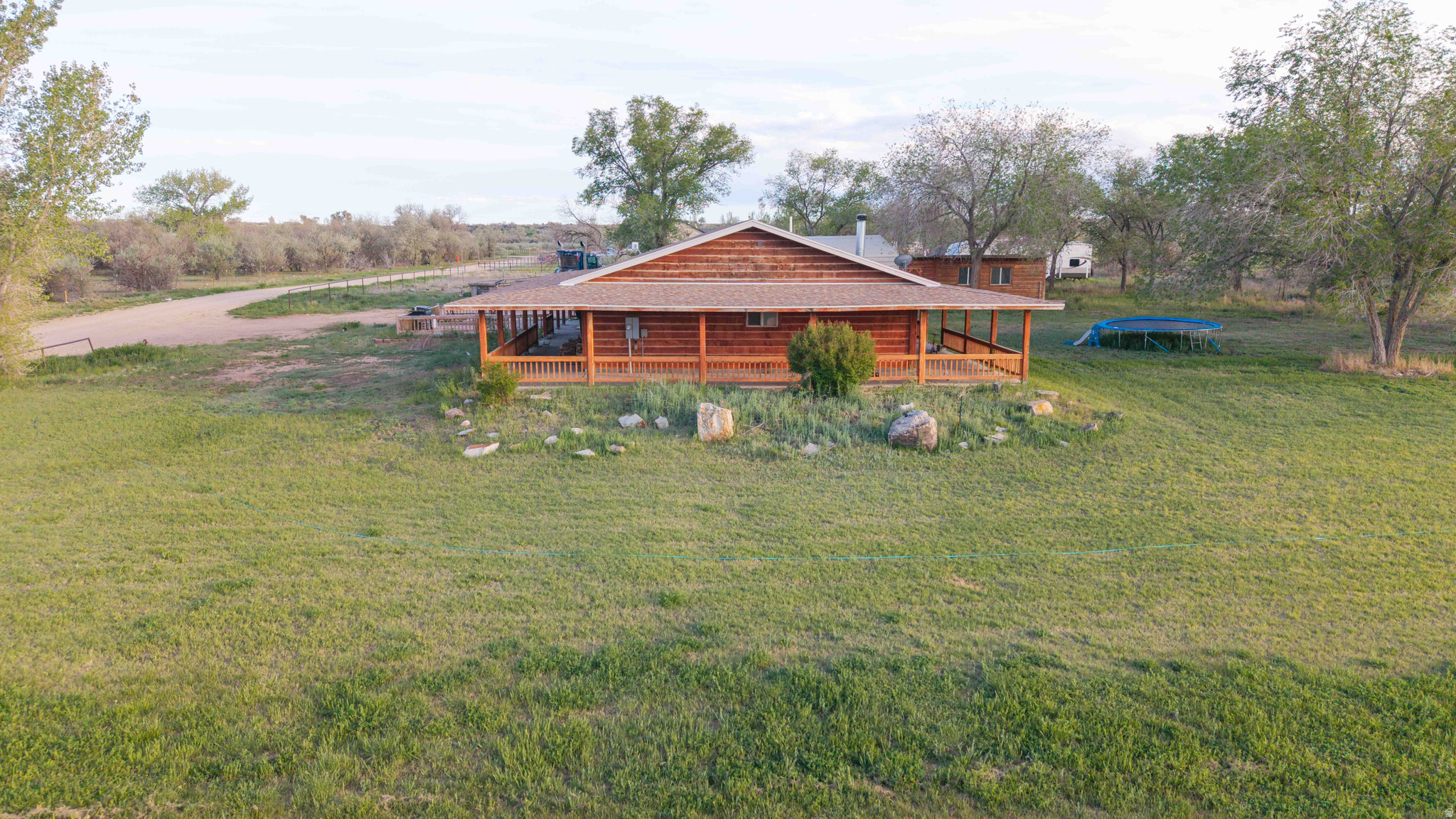 A SUNRISE ESTATES - Residential