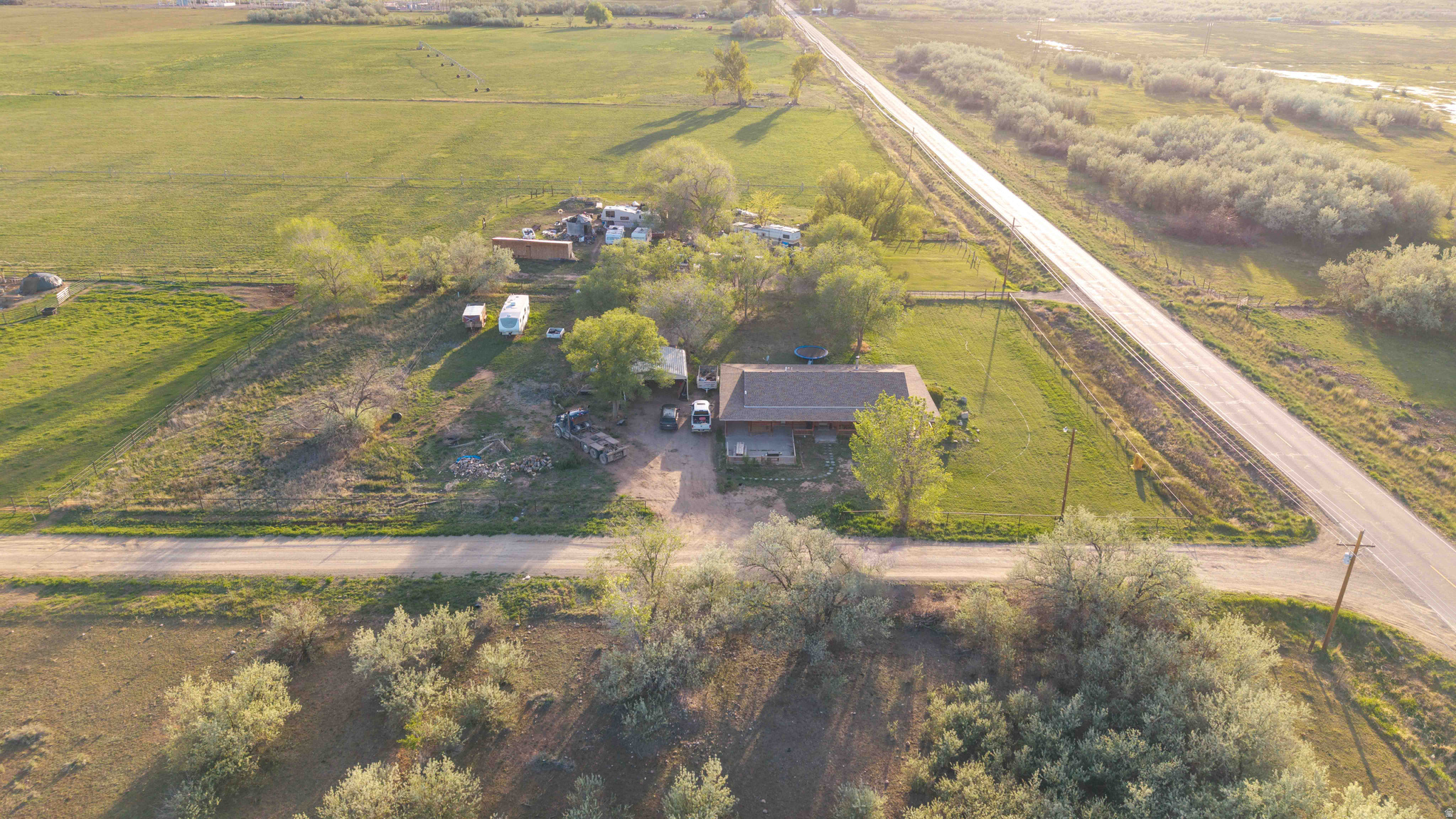 A SUNRISE ESTATES - Residential