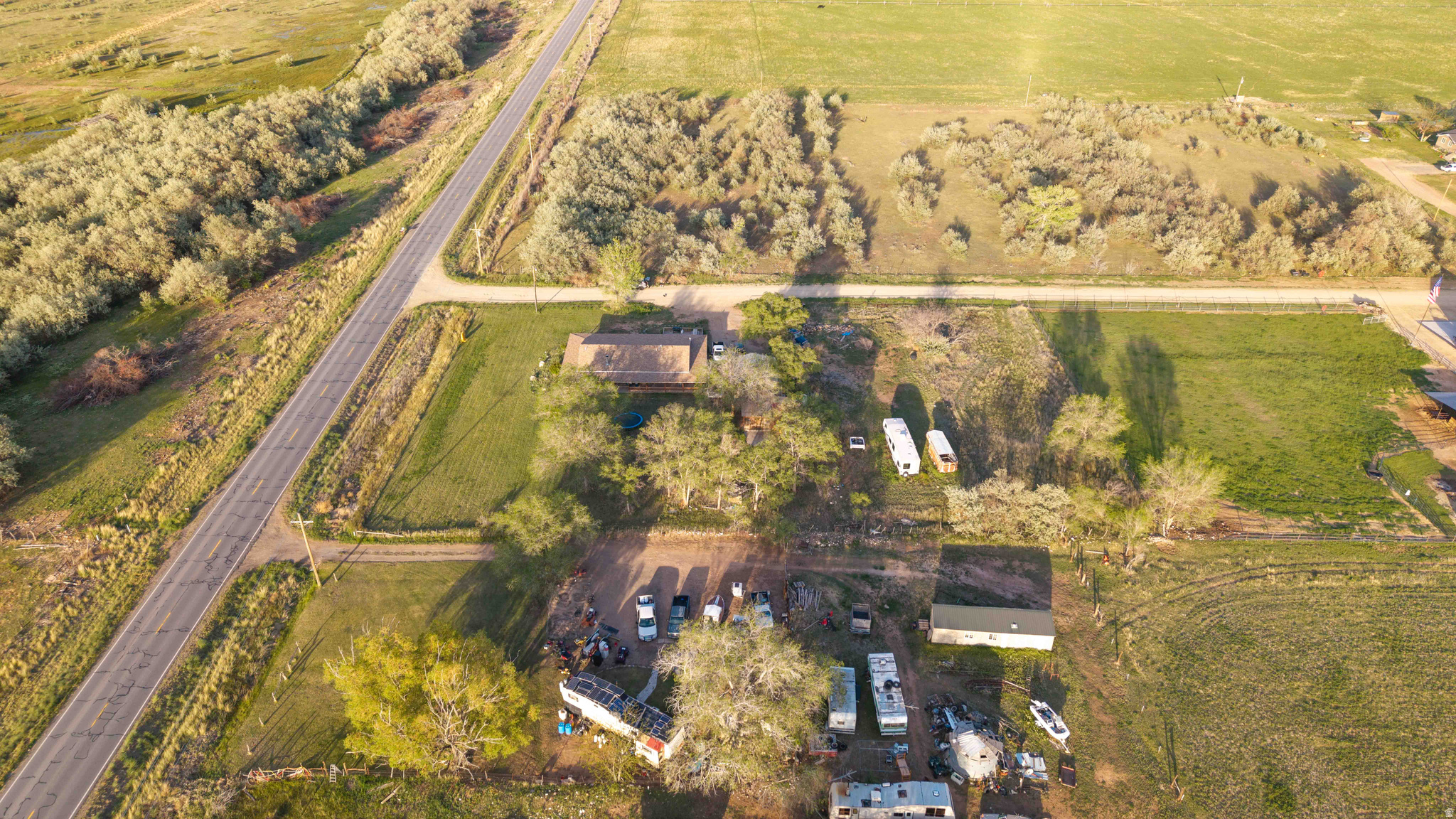 A SUNRISE ESTATES - Residential
