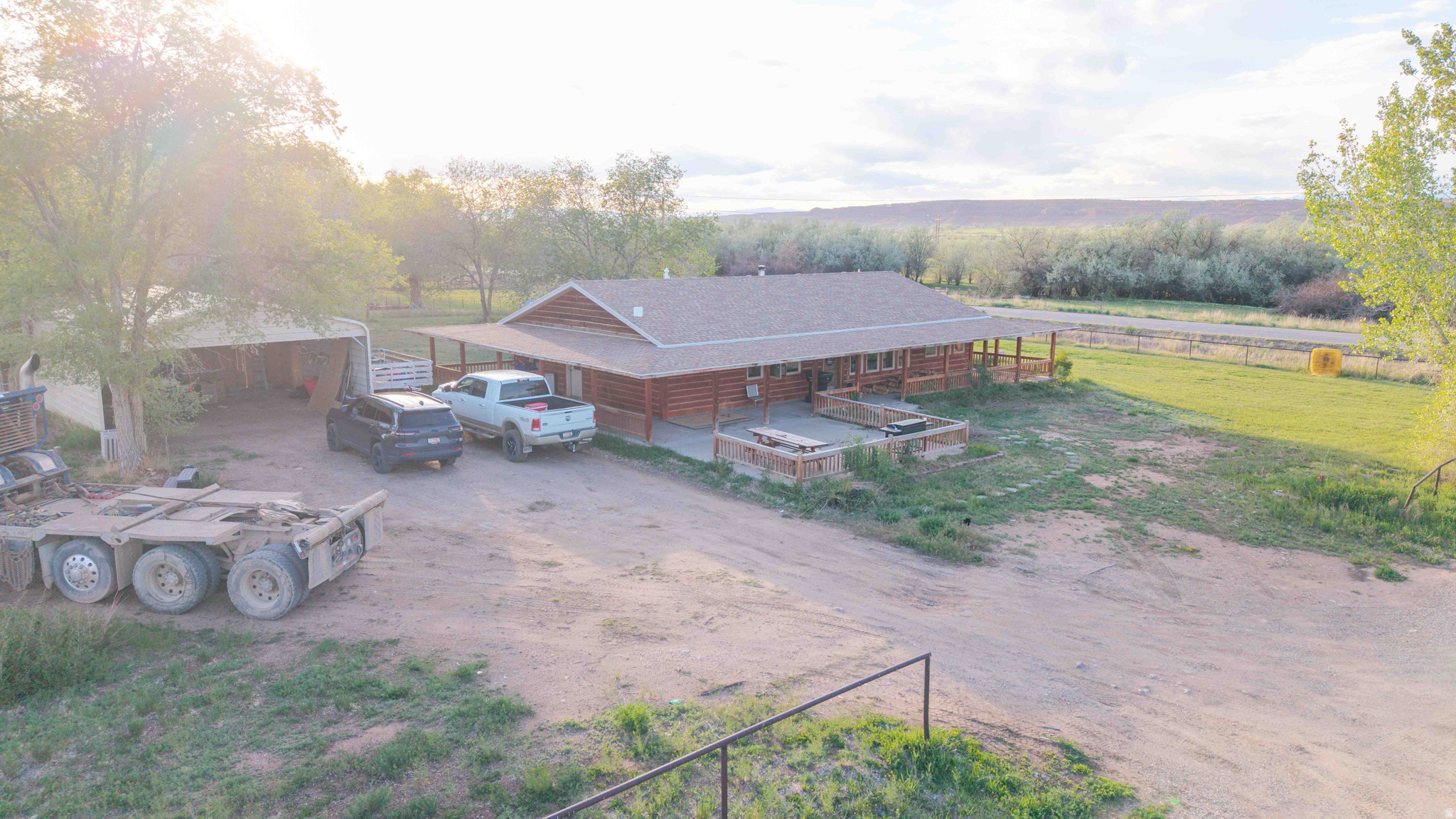 A SUNRISE ESTATES - Residential