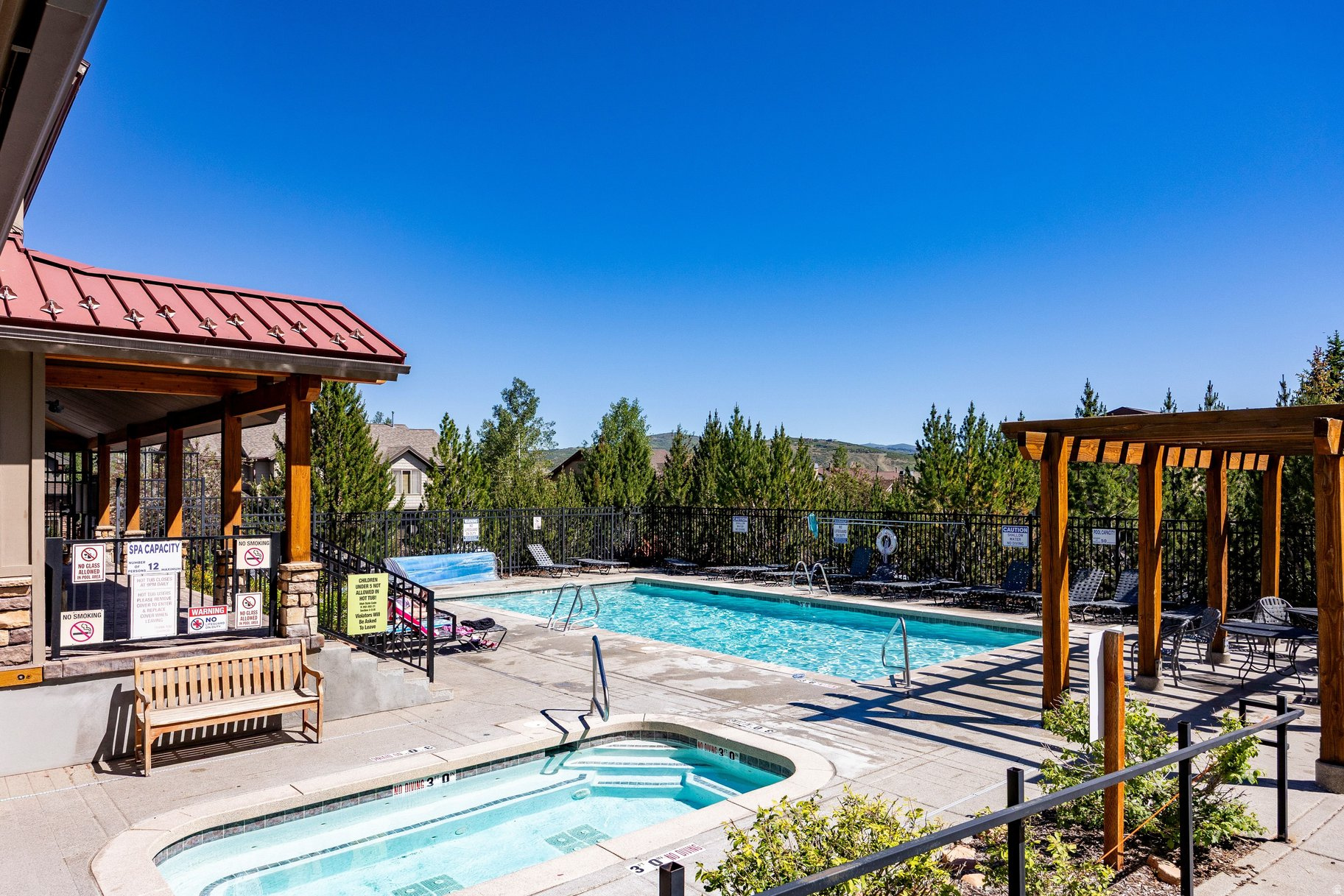 BEAR HOLLOW VILLAGE - Residential