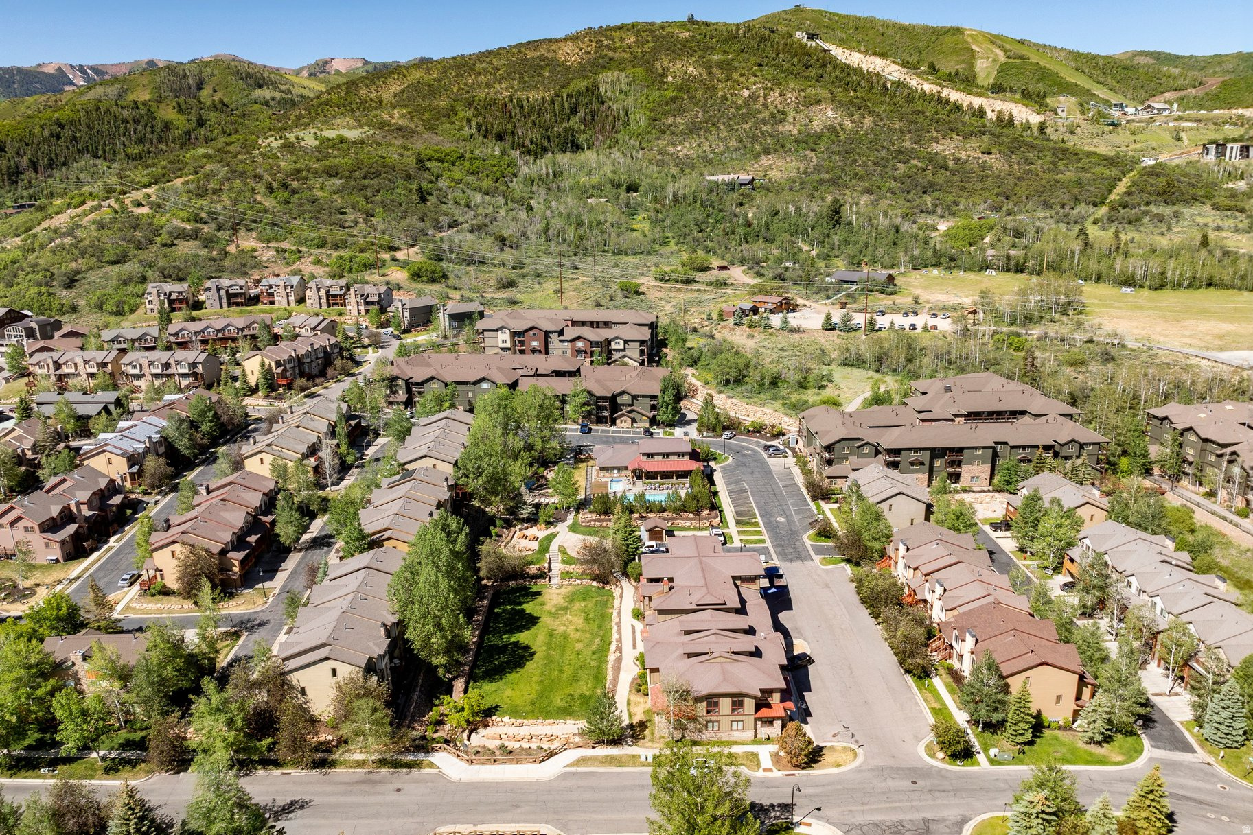 BEAR HOLLOW VILLAGE - Residential