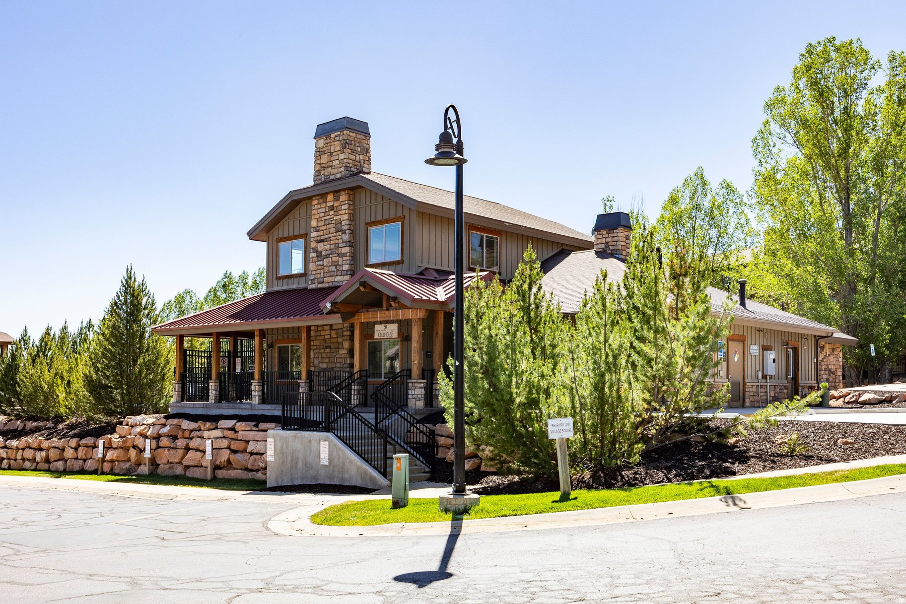BEAR HOLLOW VILLAGE - Residential