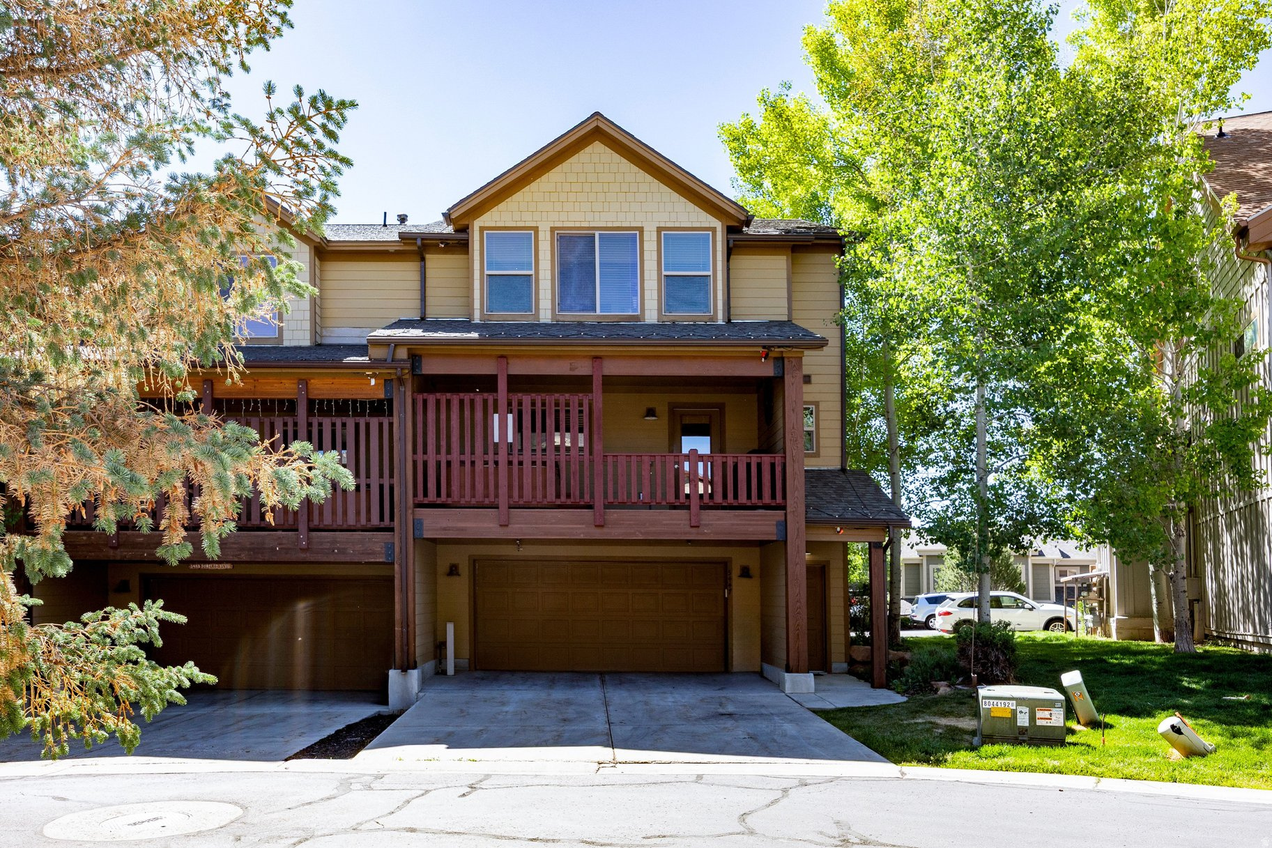 BEAR HOLLOW VILLAGE - Residential