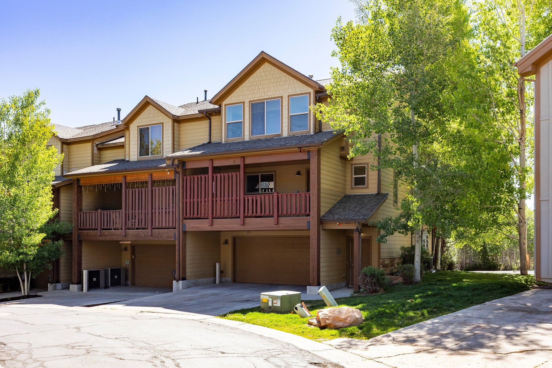 BEAR HOLLOW VILLAGE - Residential