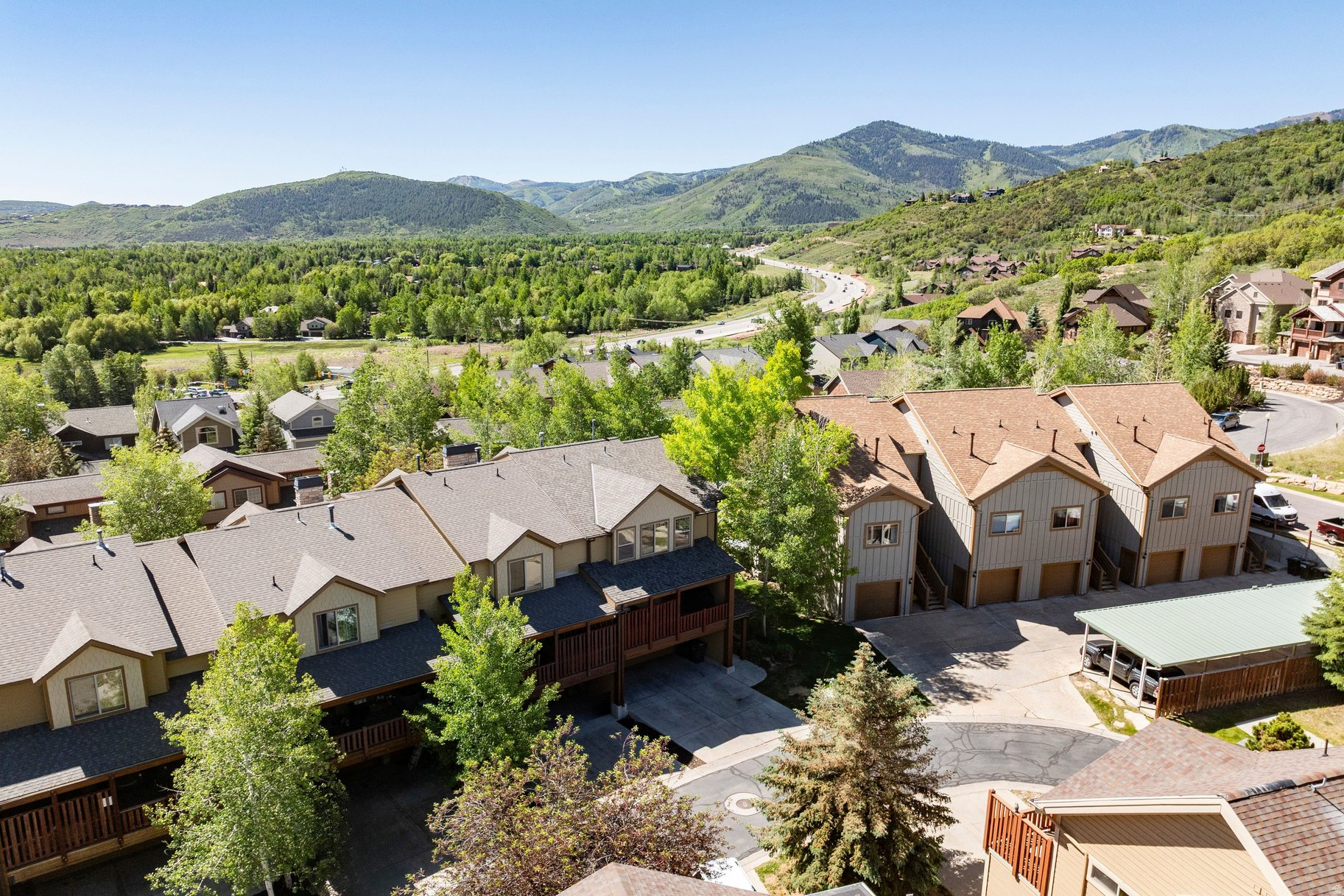 BEAR HOLLOW VILLAGE - Residential